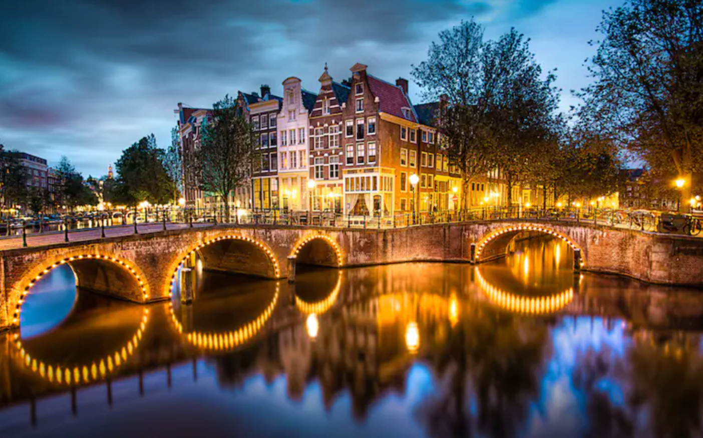 Visit Amsterdam only 15 minutes away