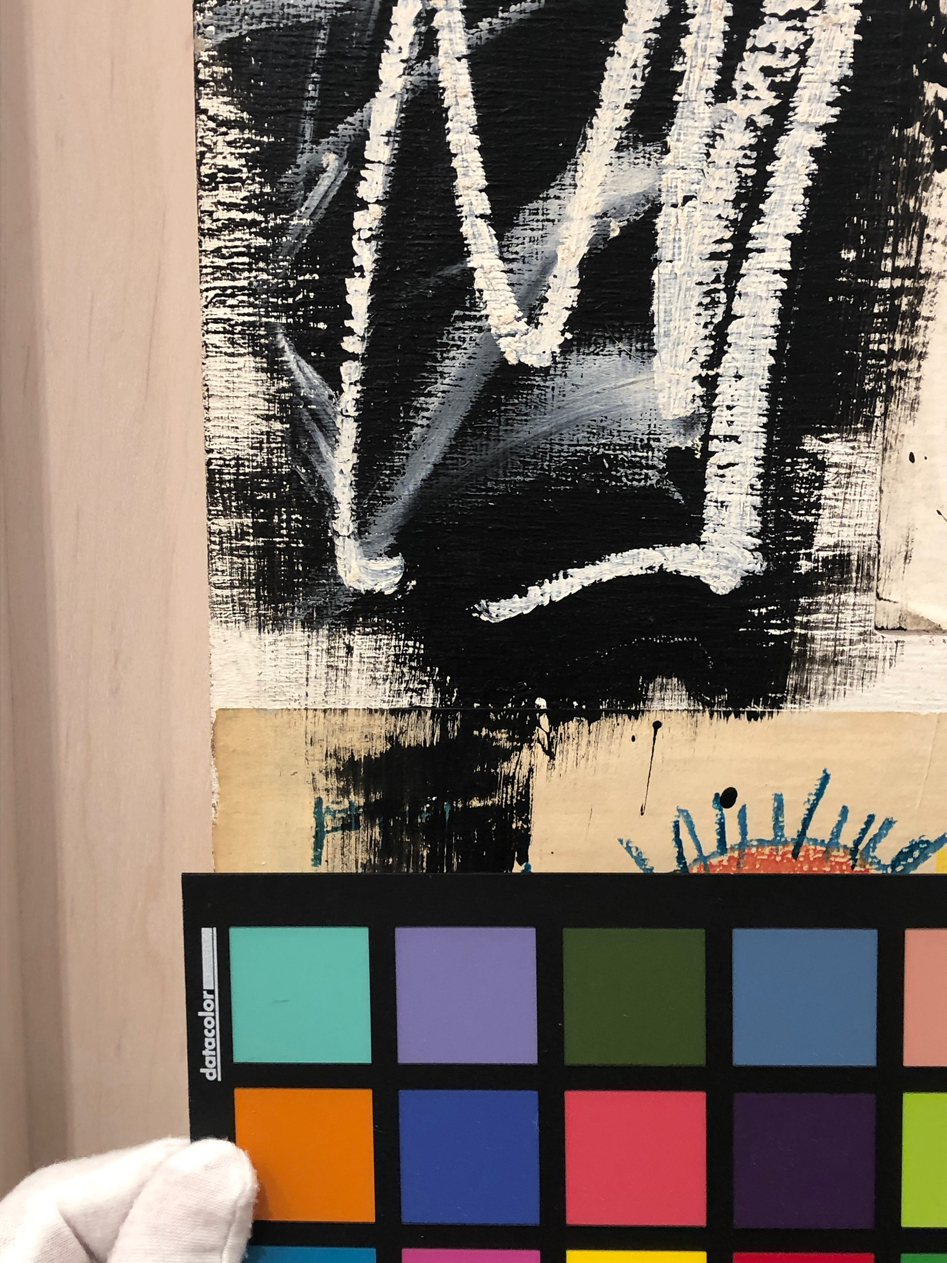 Condition assessment and documentation of contemporary mixed media artwork. © Wyszomirska-Noga