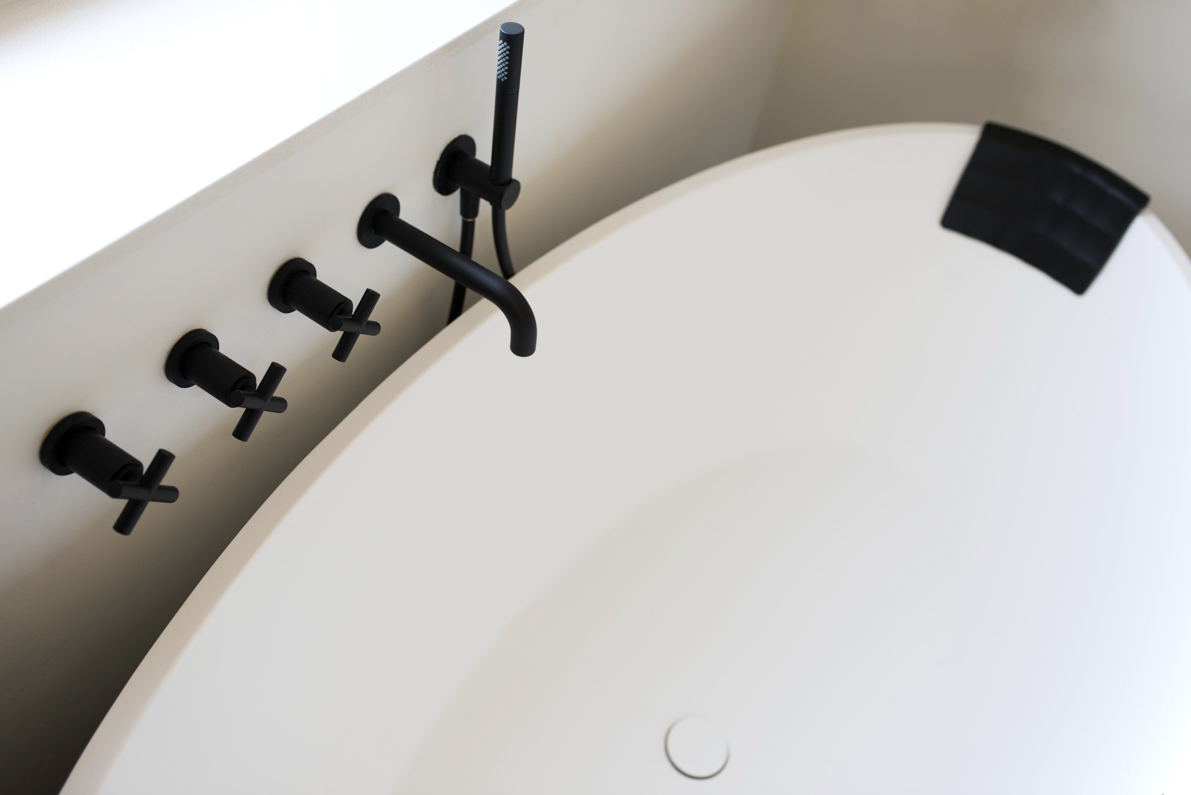 E X C E L L E N C E - B A D K A M E R S