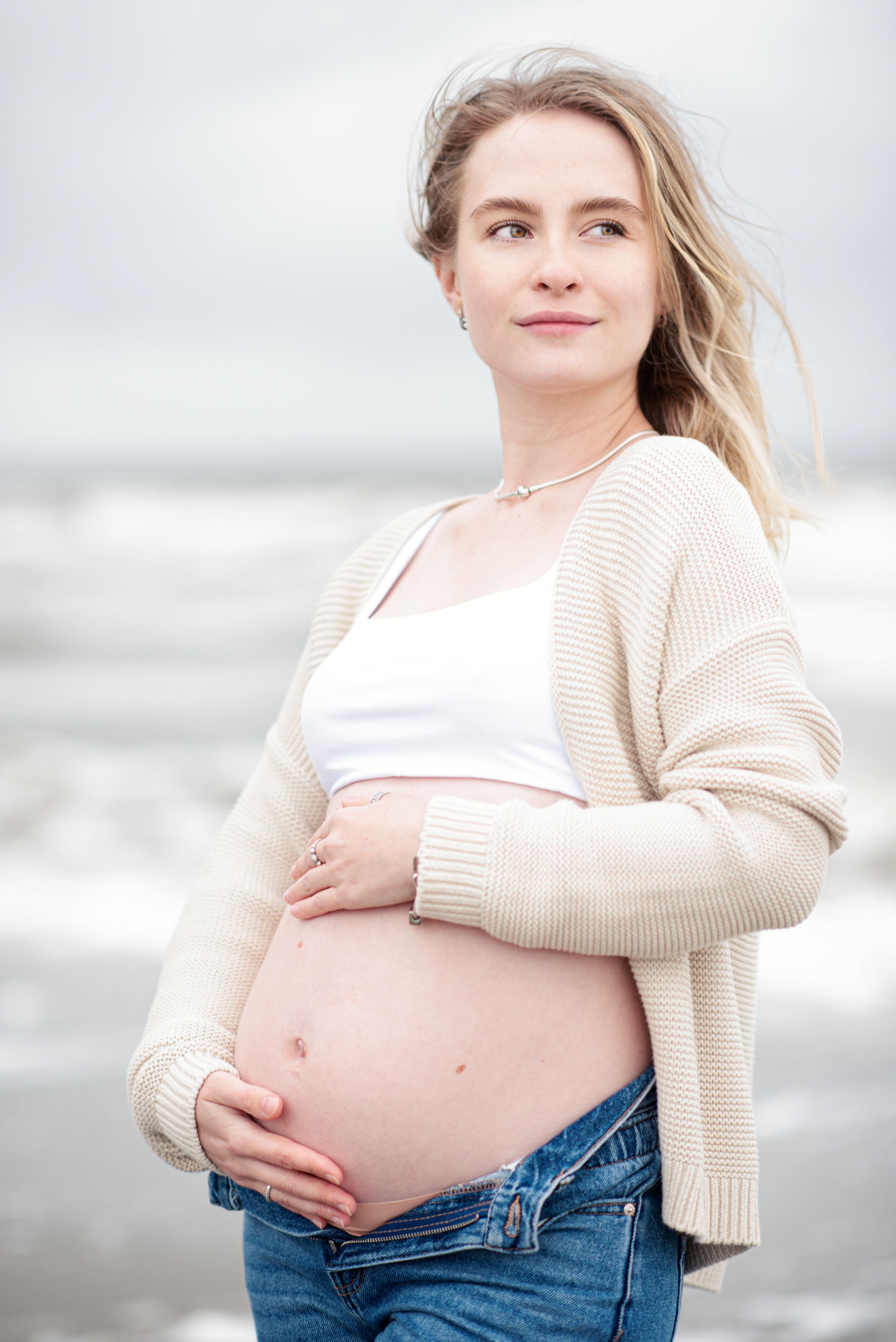 D M I T R I I & A L I N A