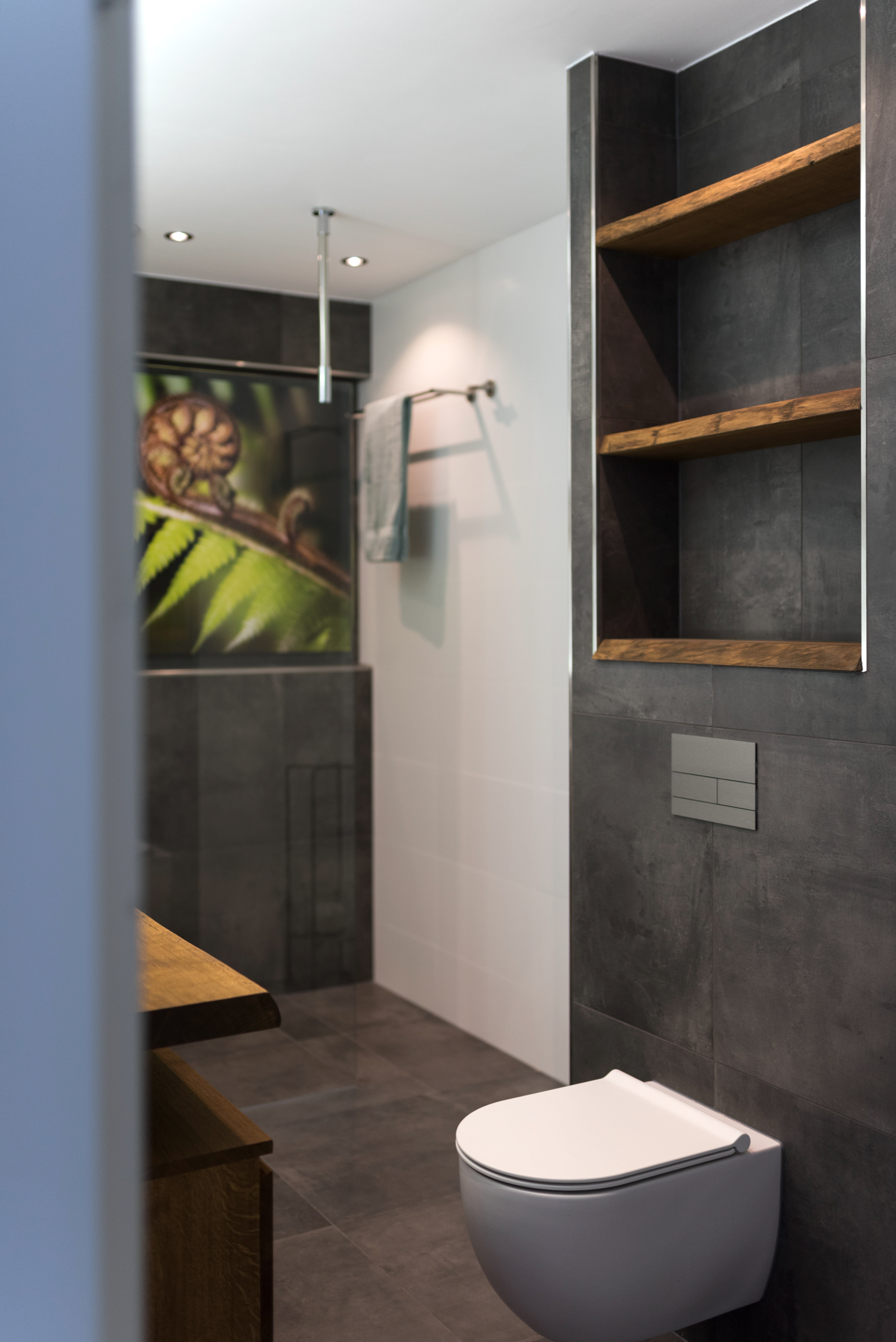 E X C E L L E N C E - B A D K A M E R S