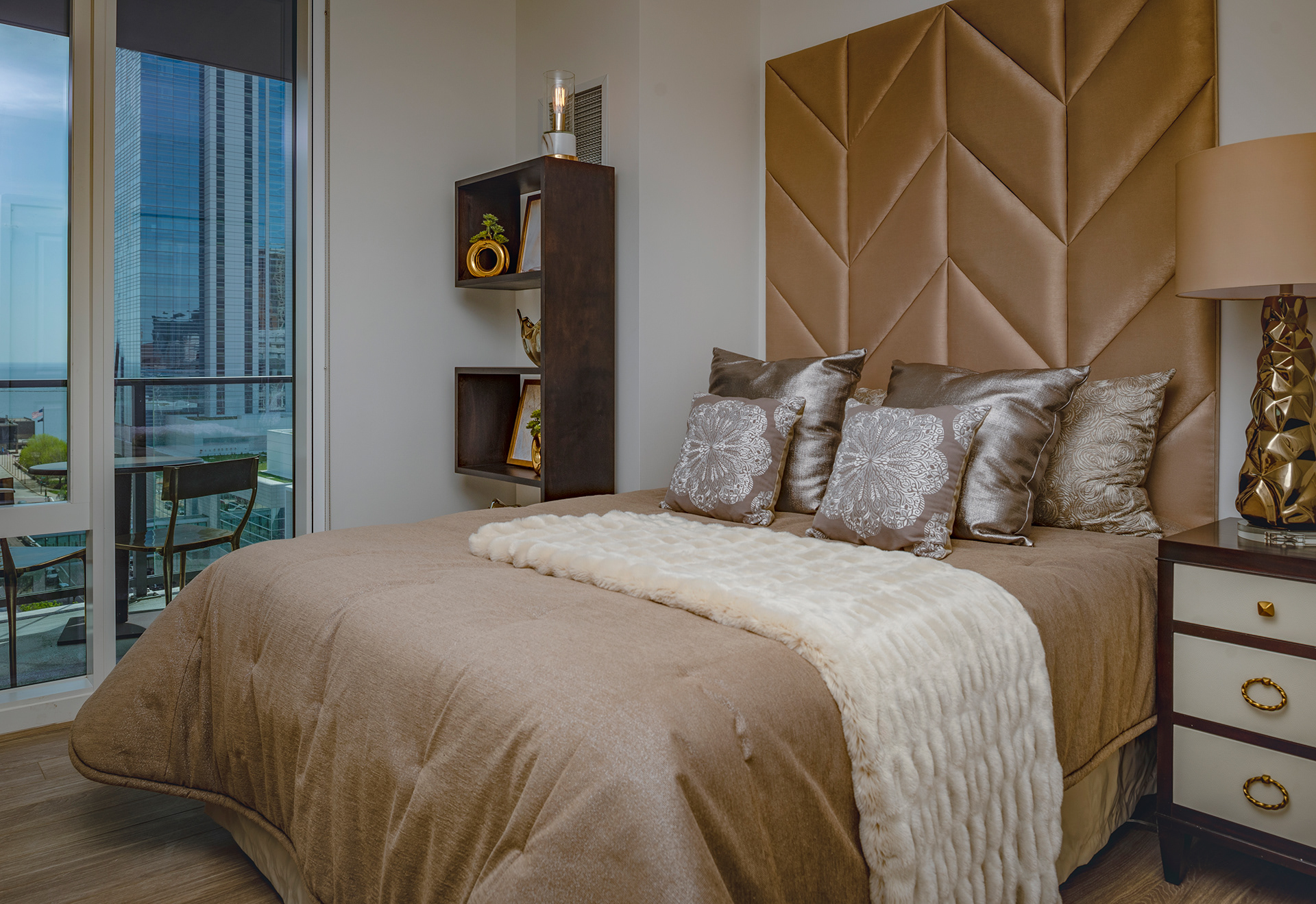 mike miller 7 Seventy 7 Apartments