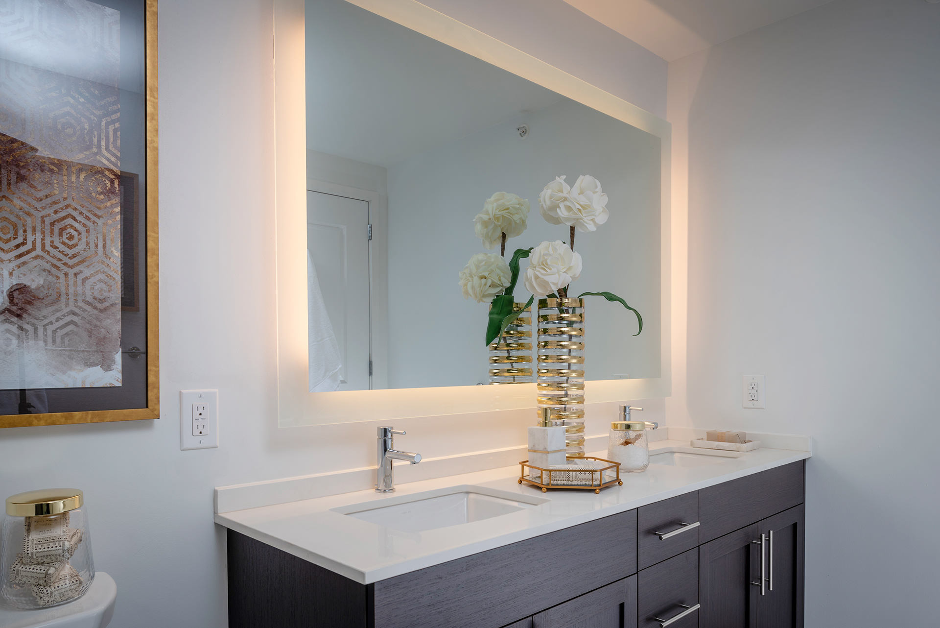 mike miller 7 Seventy 7 Apartments