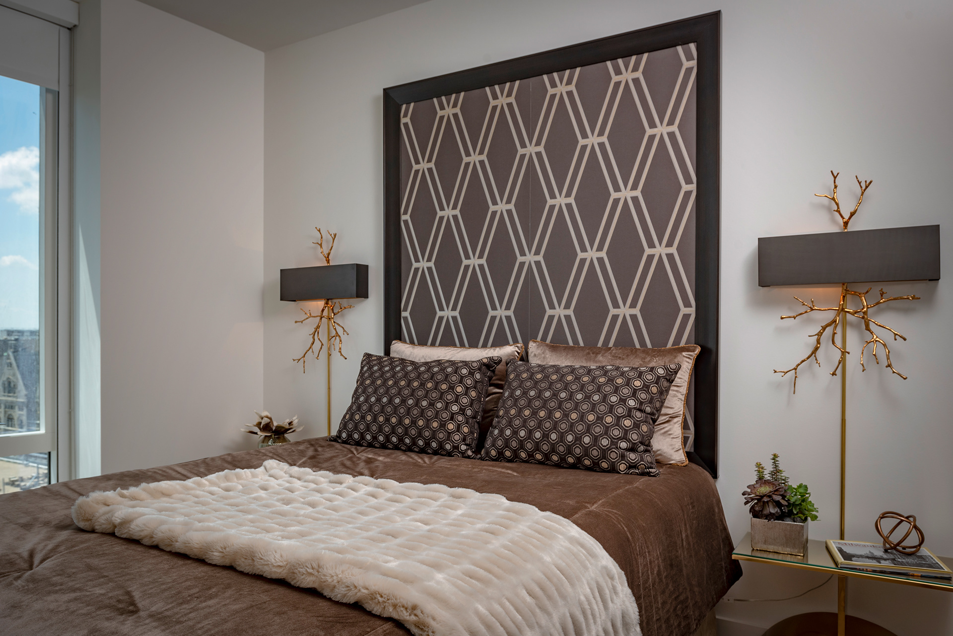 mike miller 7 Seventy 7 Apartments