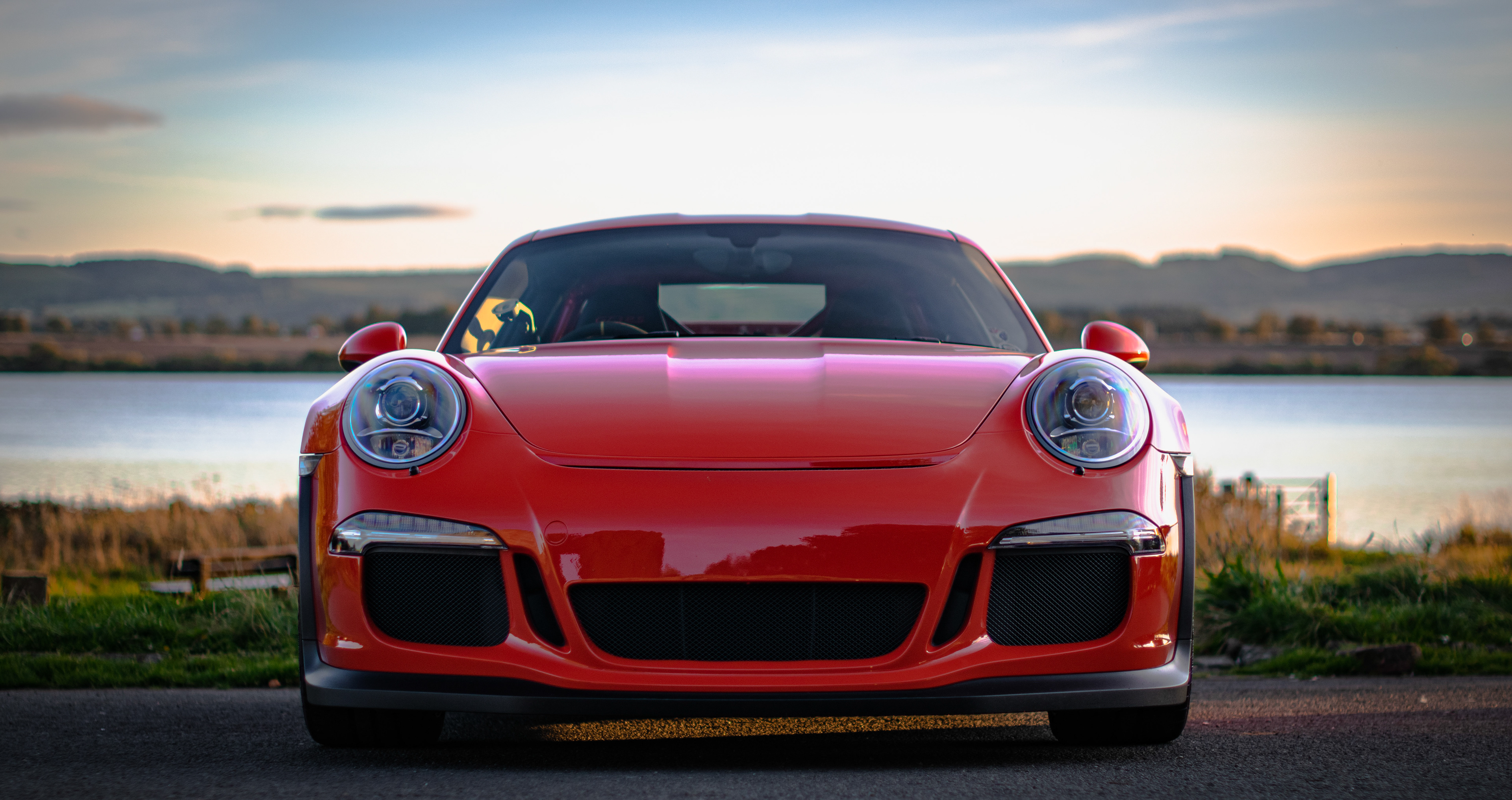 Porsche GT3 RS - Lava Orange (front)