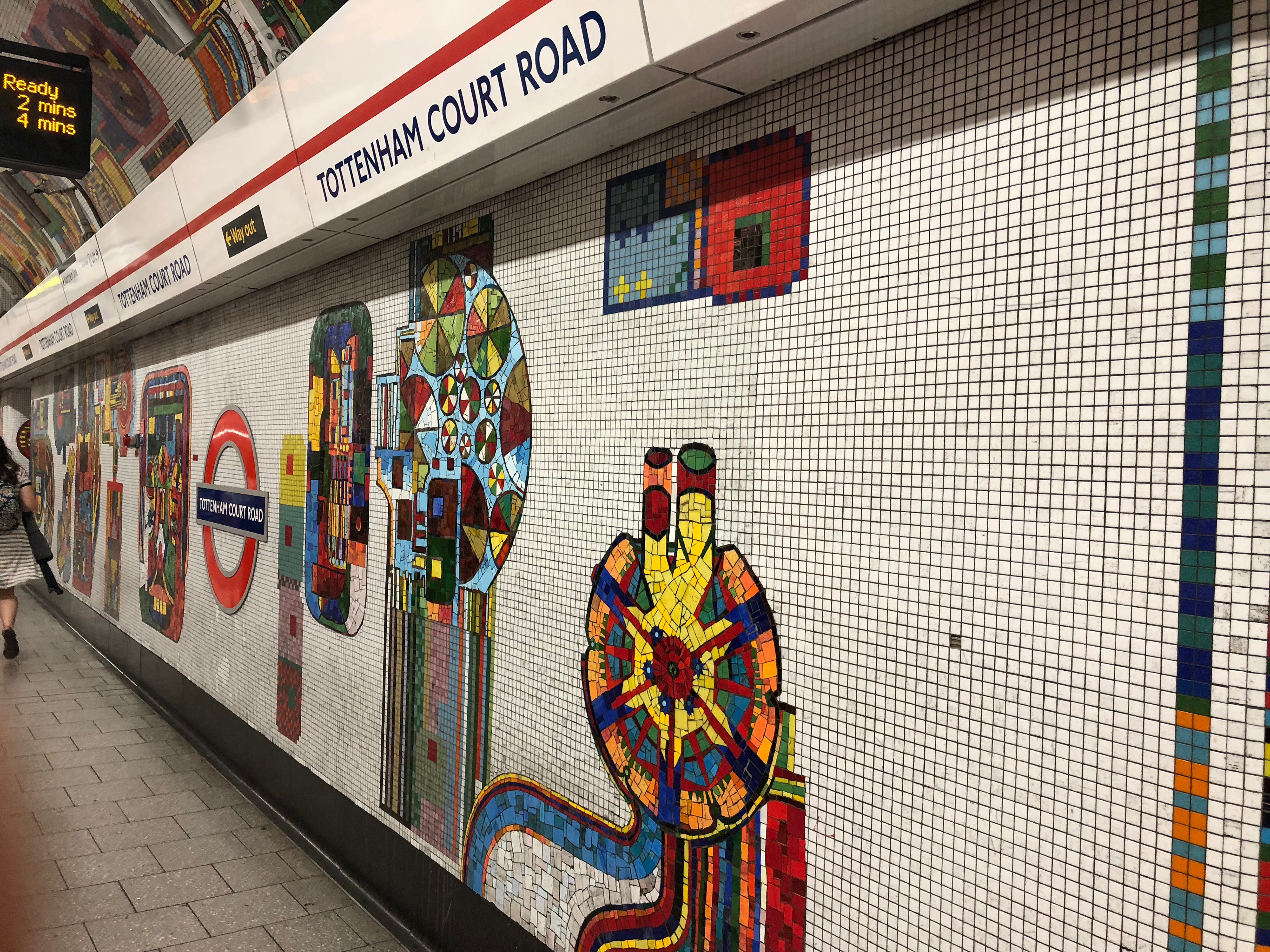 TOTTENHAM COURT ROAD