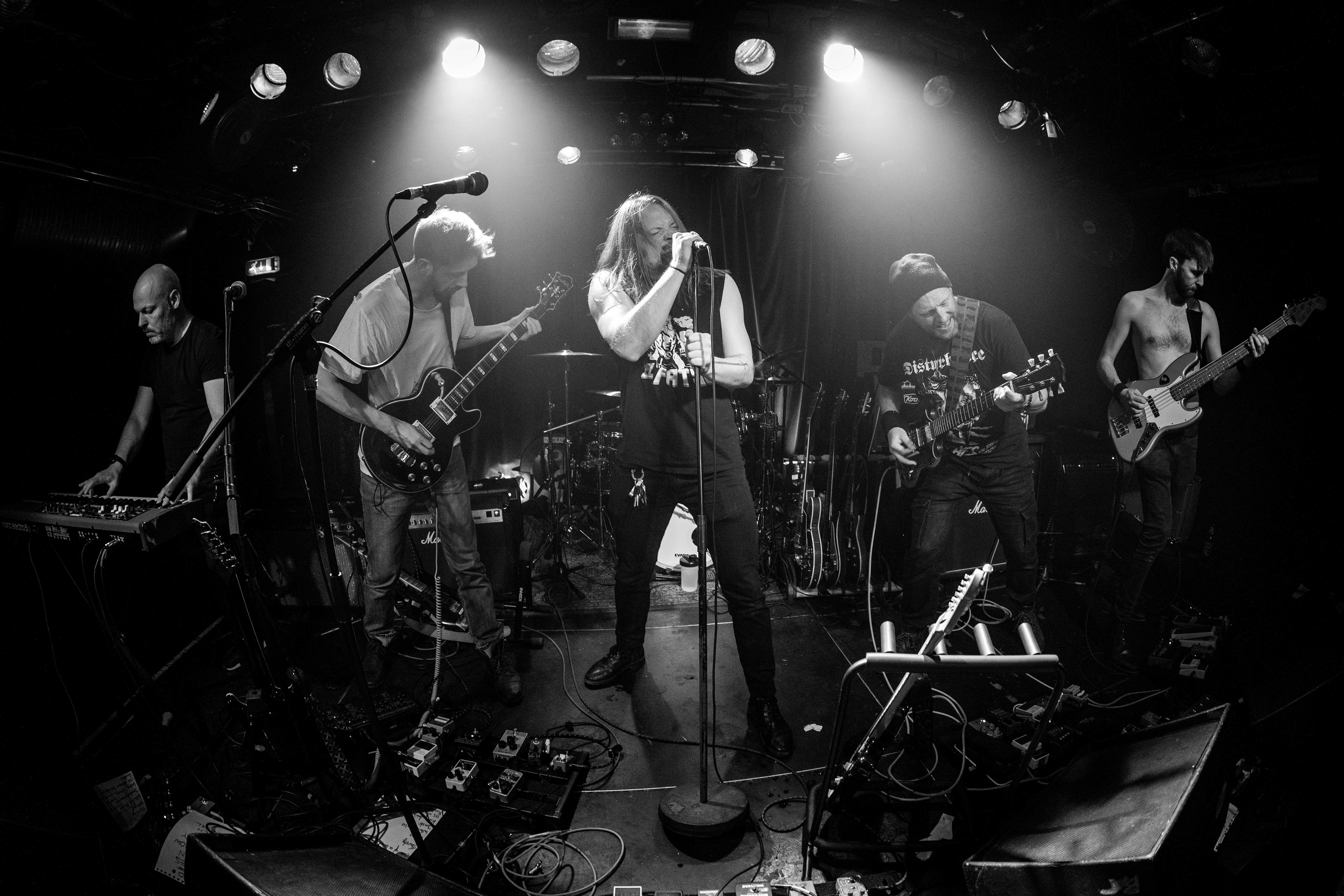 El Fatso 'Bravado' EP Release in dB's Utrecht