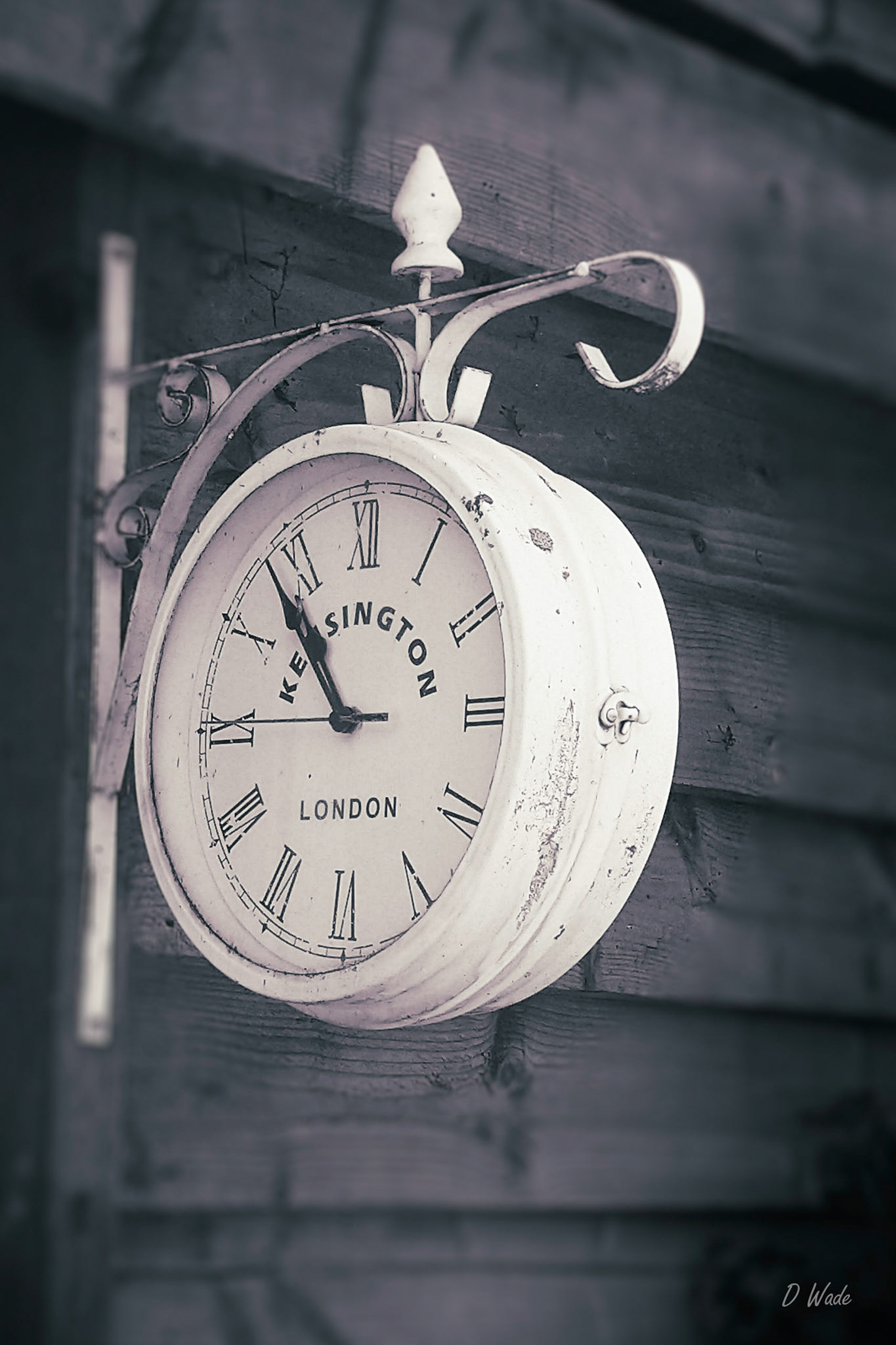 A nice outdoor clock