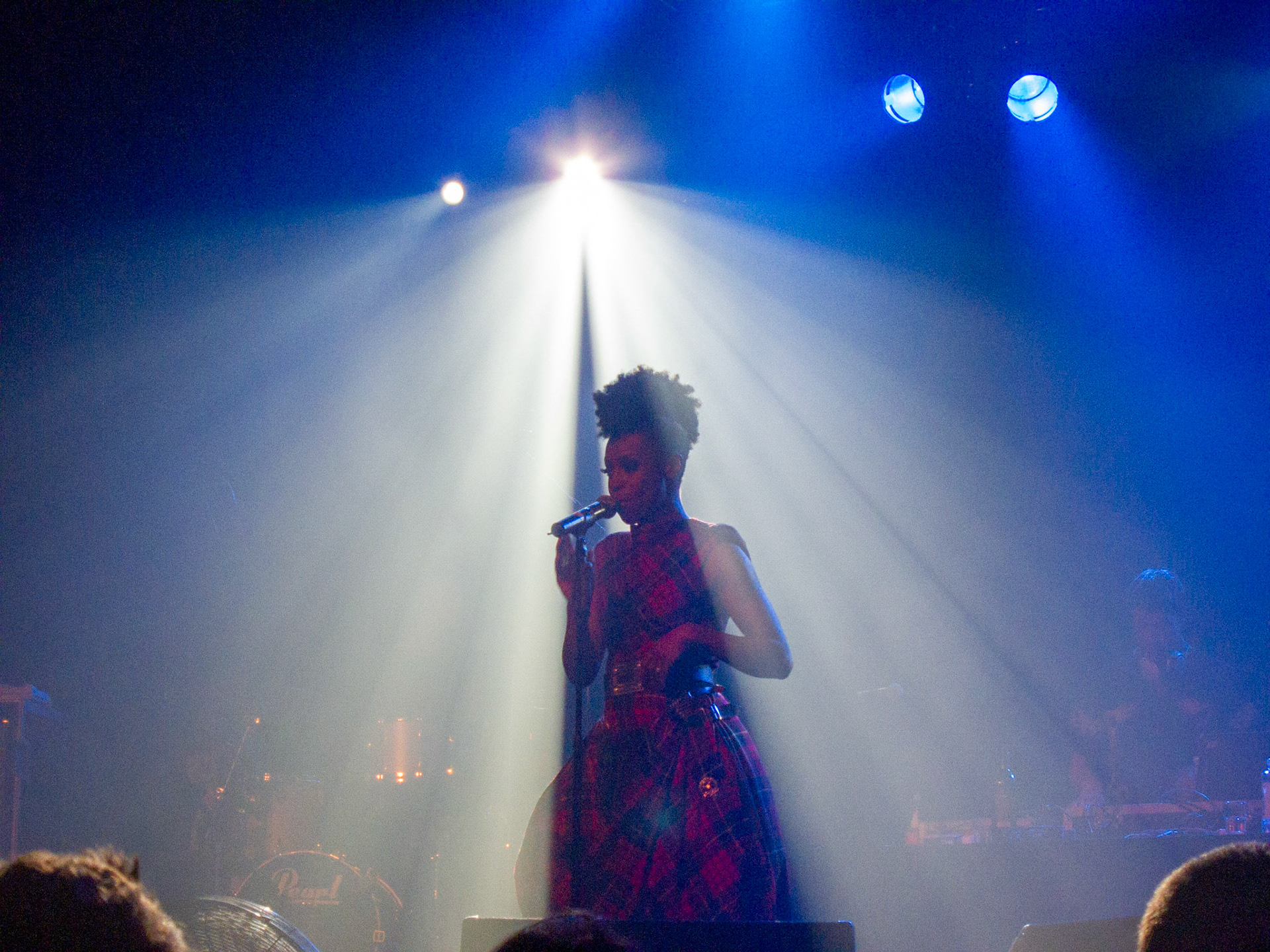 Morcheeba performing Blood Like Lemonade at the Docks in Hamburg, Germany on October 19th 2010.