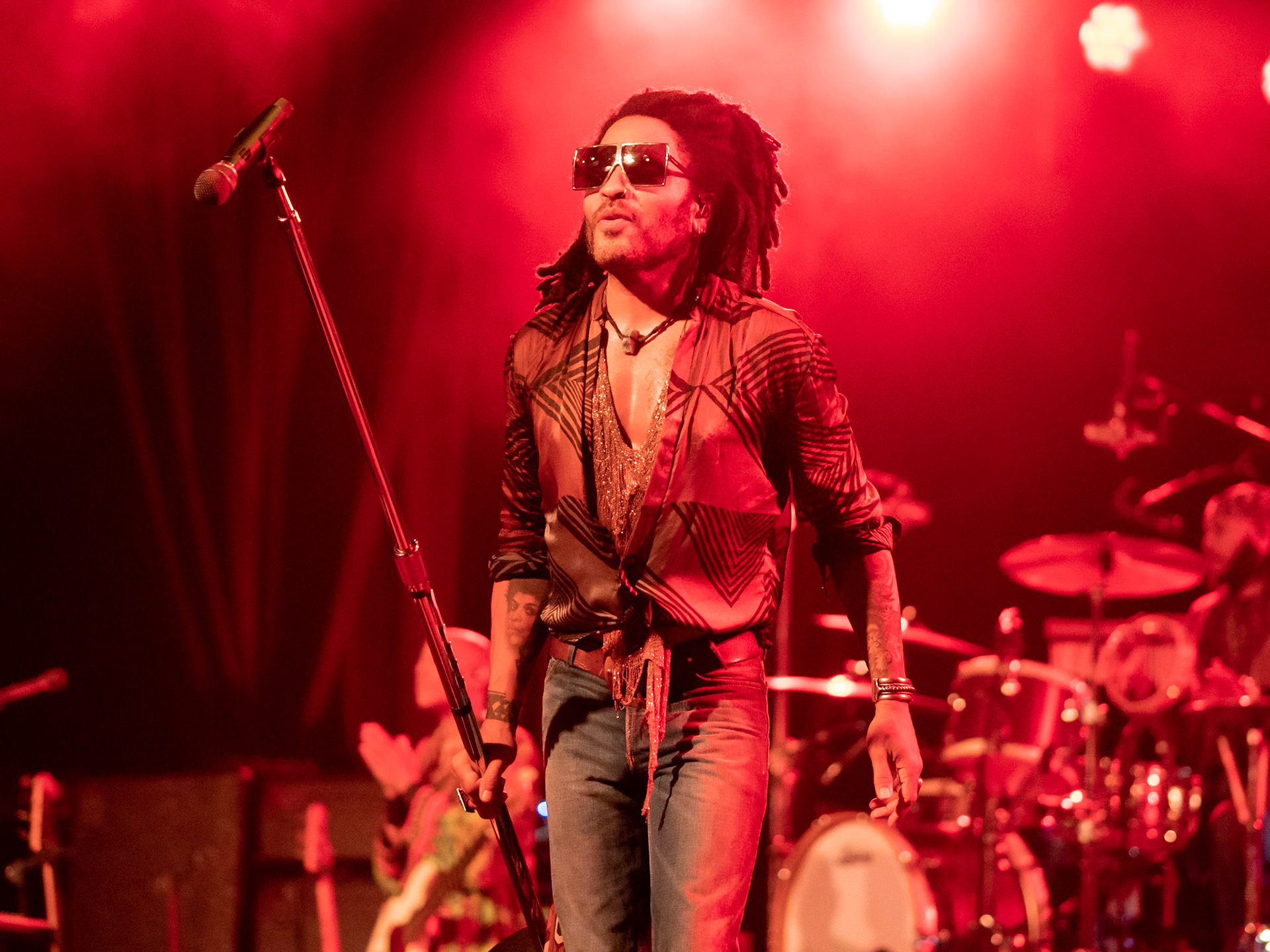 Lenny Kravitz at the AT&T Business Summit, The Bomb Factory, Dallas on November 5th, 2019.