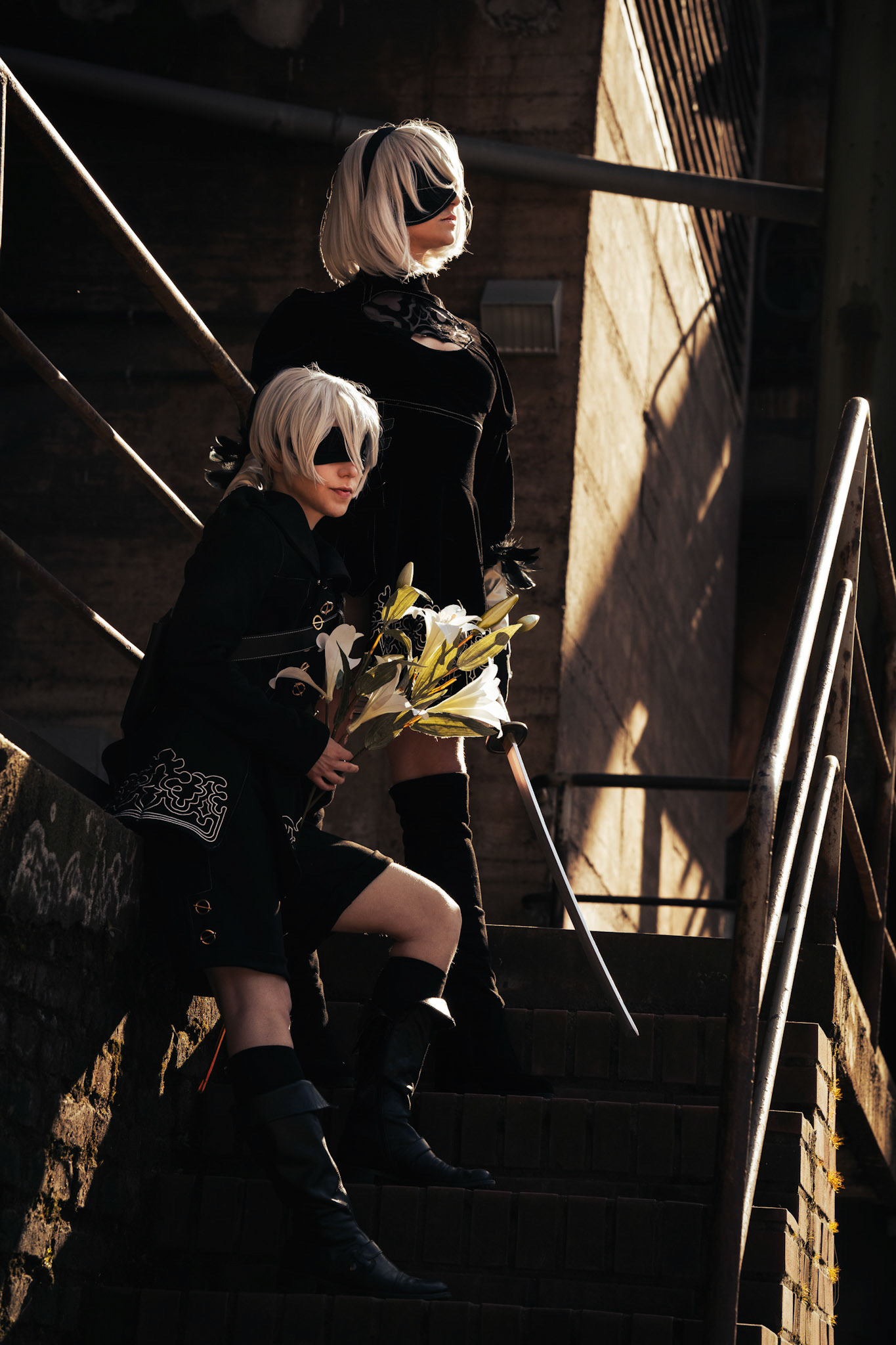 YoRHa No.2 Type B (@galaxy_bae_) & YoRHa No.9 Type S (cosplay_prince_)