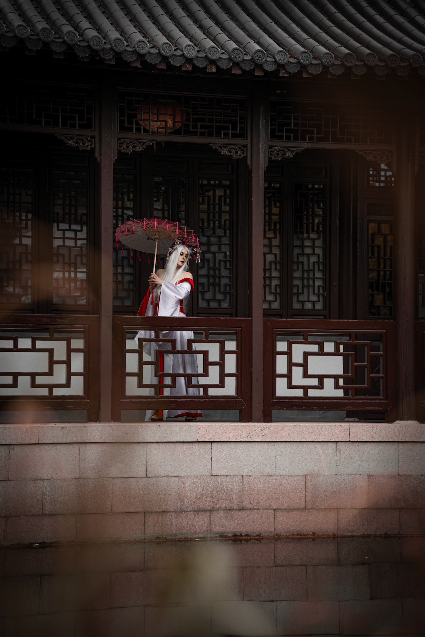 Fantasy Kitsune (@model_chrissys_wonderland)