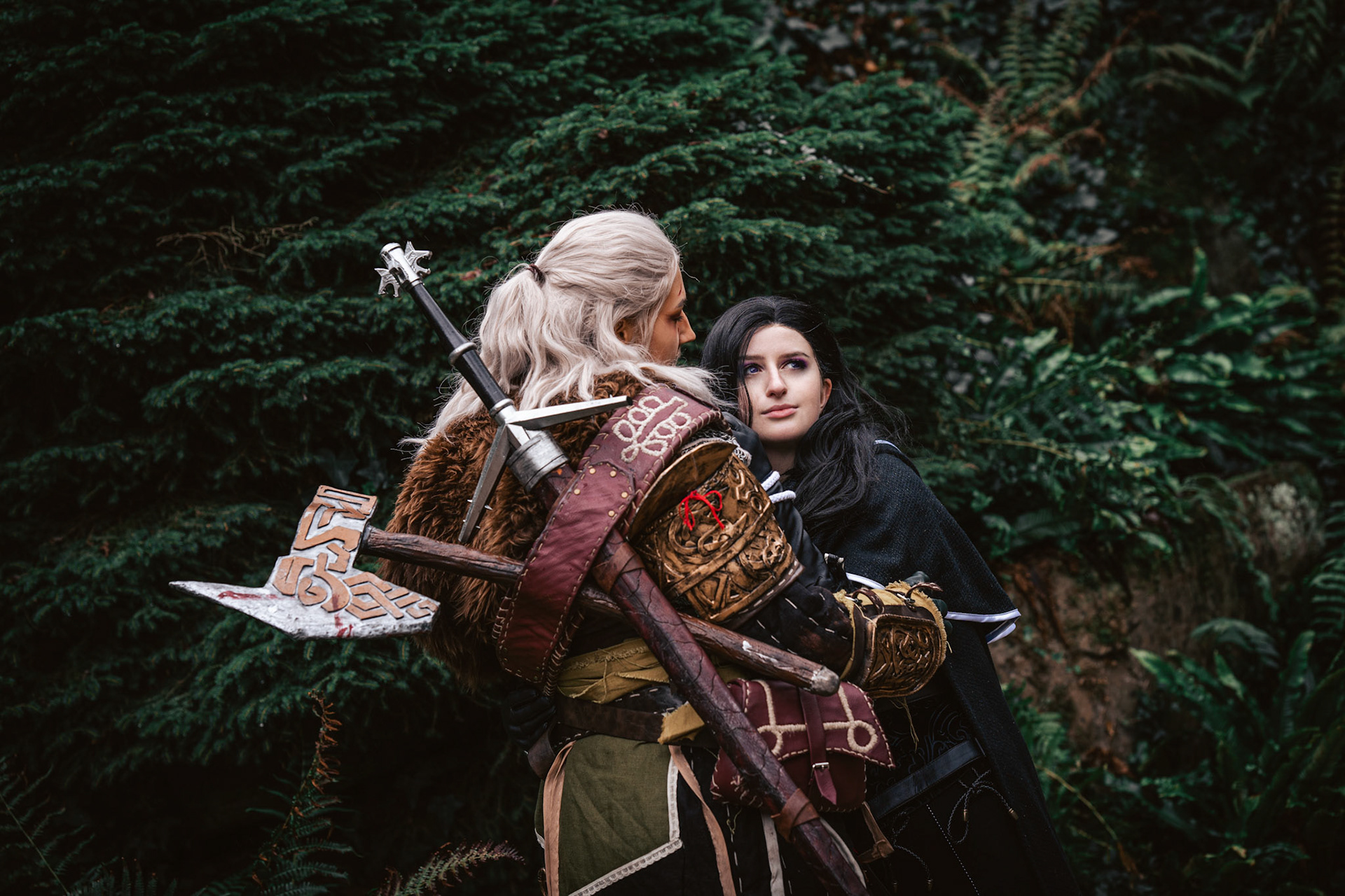 Yennifer (@elmo_cos) & Gerald (@tenshinanami)