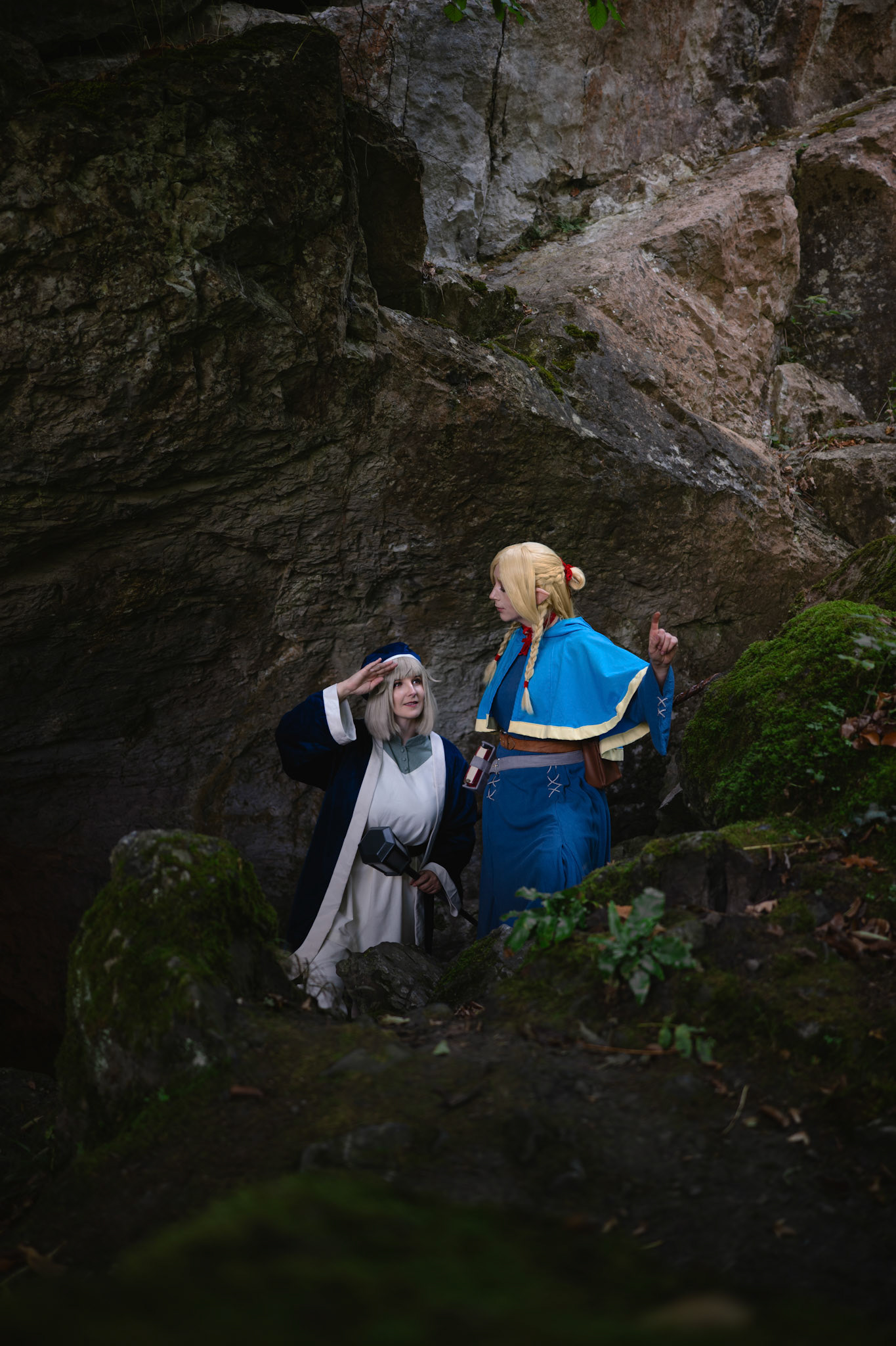 Falin (@sahhki) & Marcille (@martagocosplay)