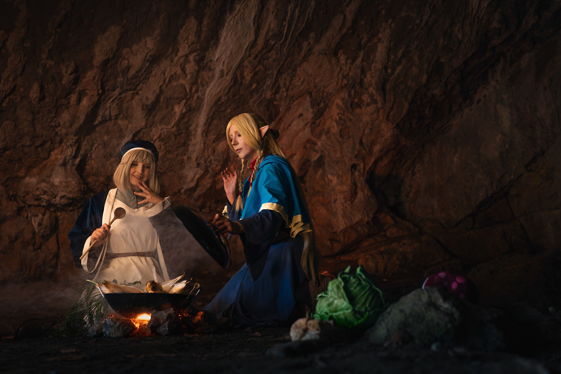 Falin (@sahhki) & Marcille (@martagocosplay)