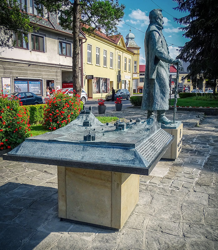 Kalwaria Zebrzydowska - XVII wieczne dróżki i zamek w Lanckoronie