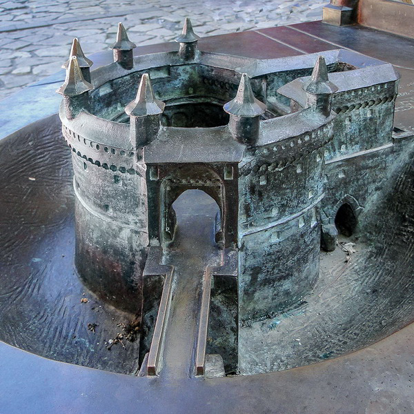Kraków, Barbakan