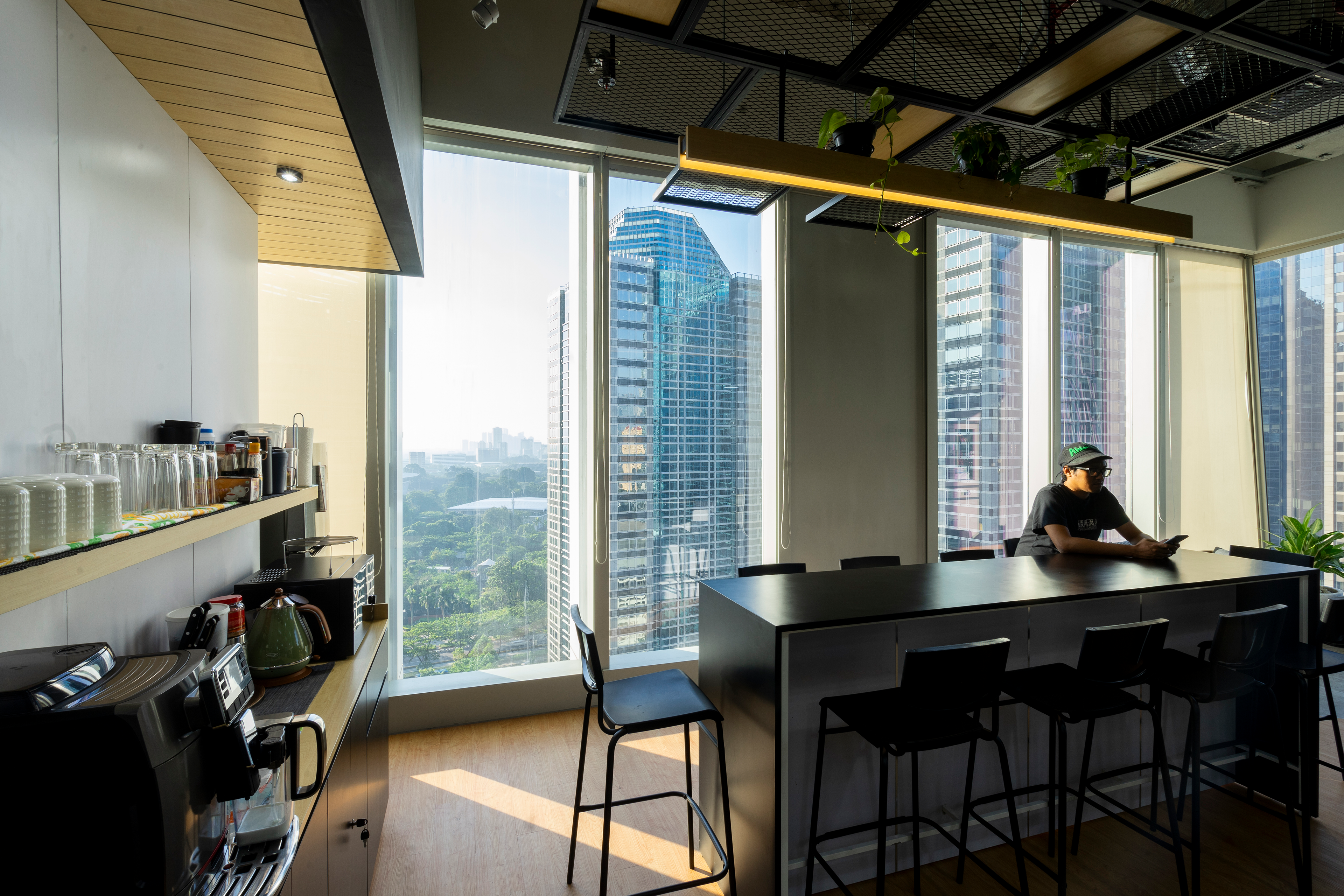 Area Pantry WPD Indonesia Energy Desain Renovasi Interior Studio Slenpan