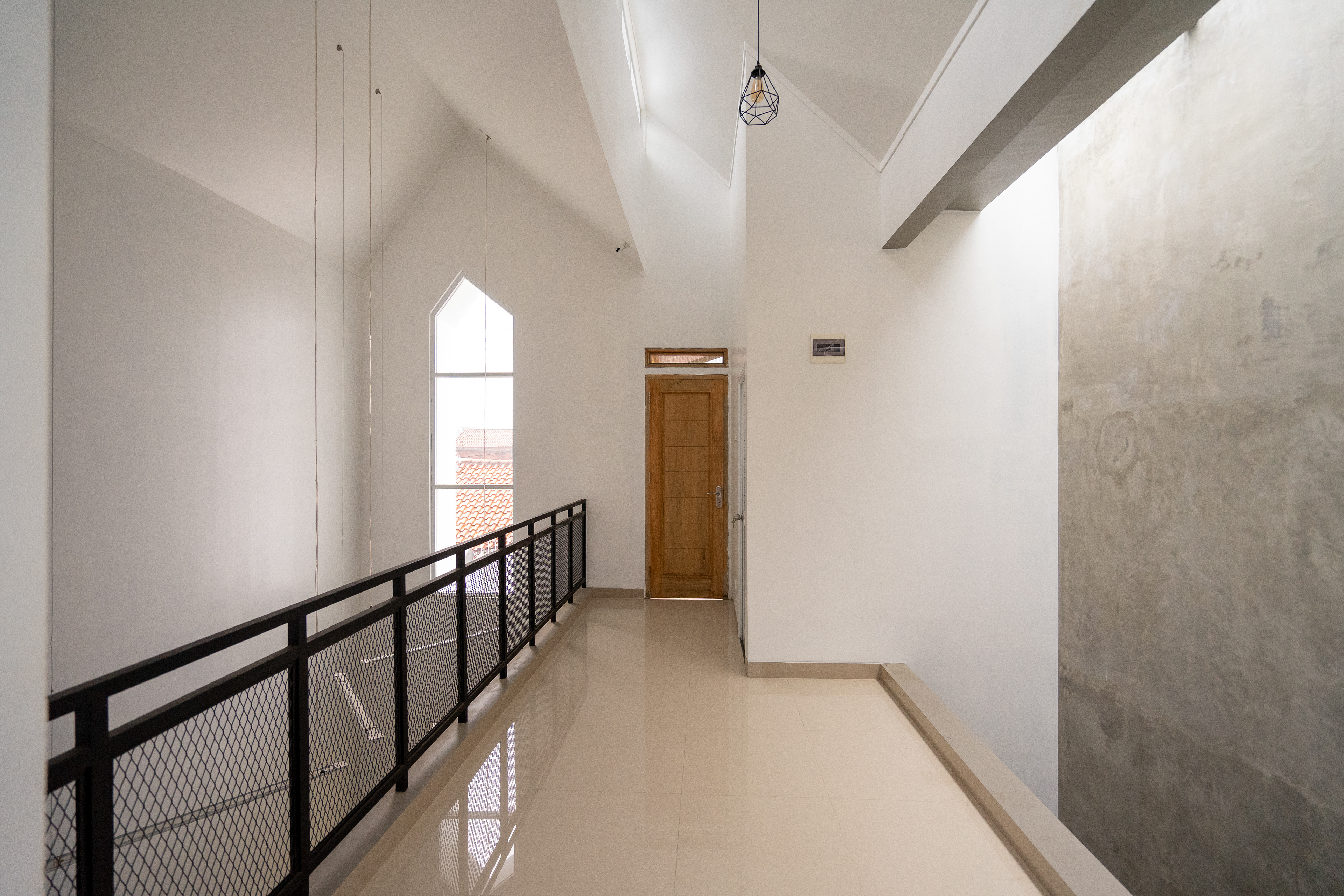 Pembangunan Arsitektur Rumah HK oleh Studio Slenpan