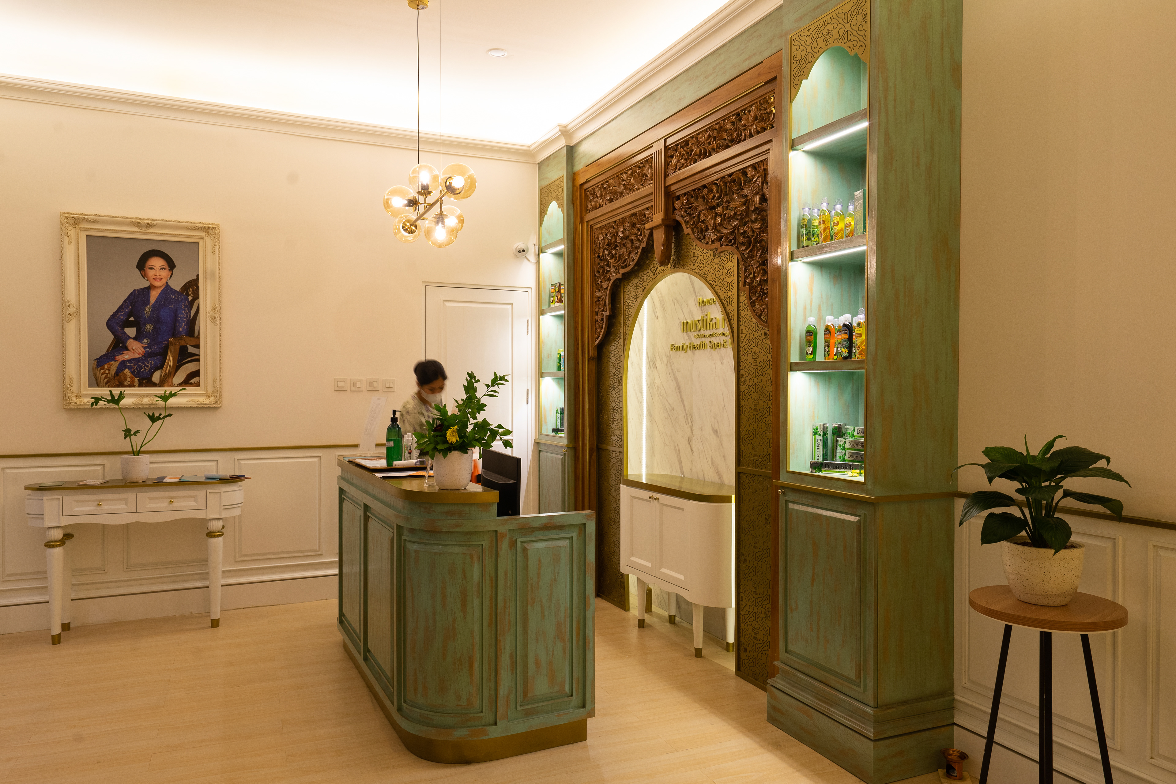 Area reception House of Mustika Ratu Cianjur Desain Renovasi Interior Studio Slenpan