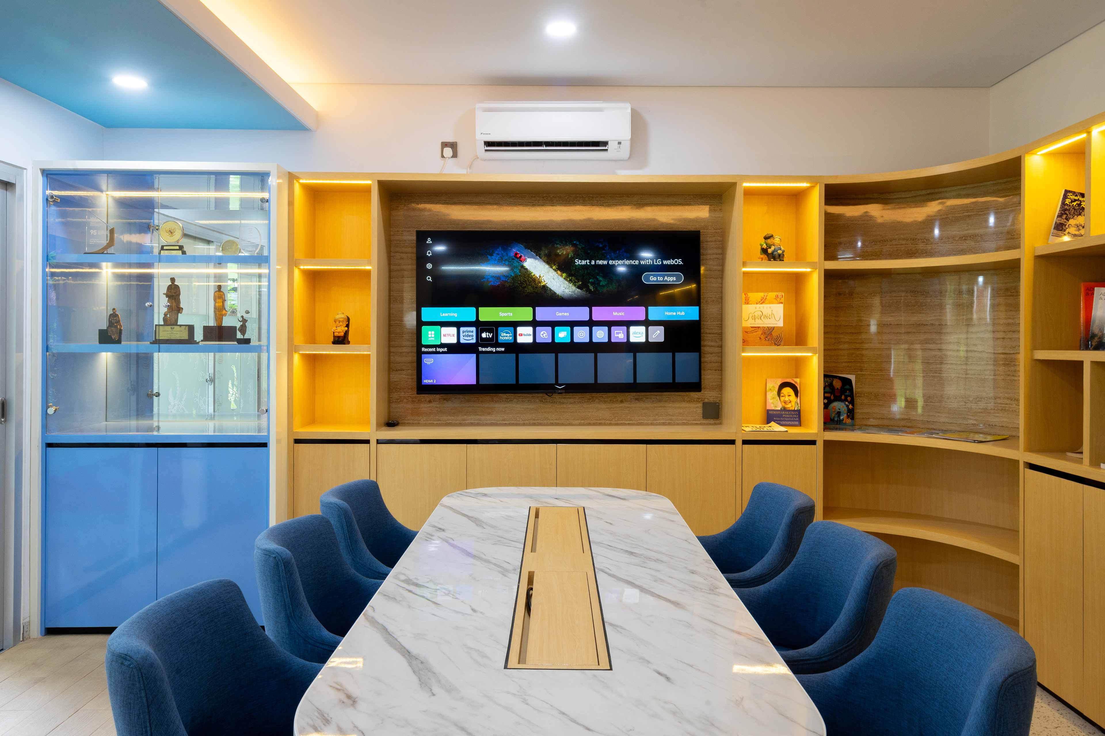 Interior Ruang Lansia Saparinah Sadli Psikologi UI Desain Renovasi Interior Studio Slenpan