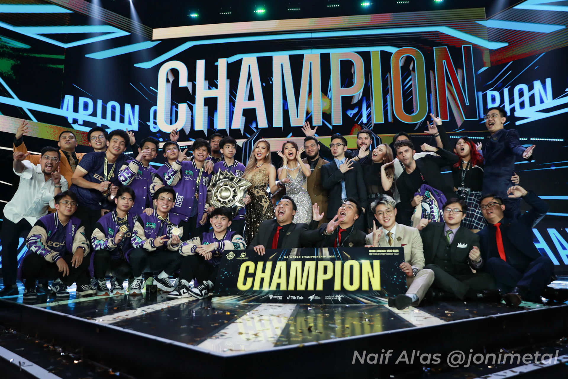 Minggu, 15 Januari 2023. M4 - Playoff Day 9 - Mobile Legends M4 World Championship di Tennis Indoor Senayan, Jakarta