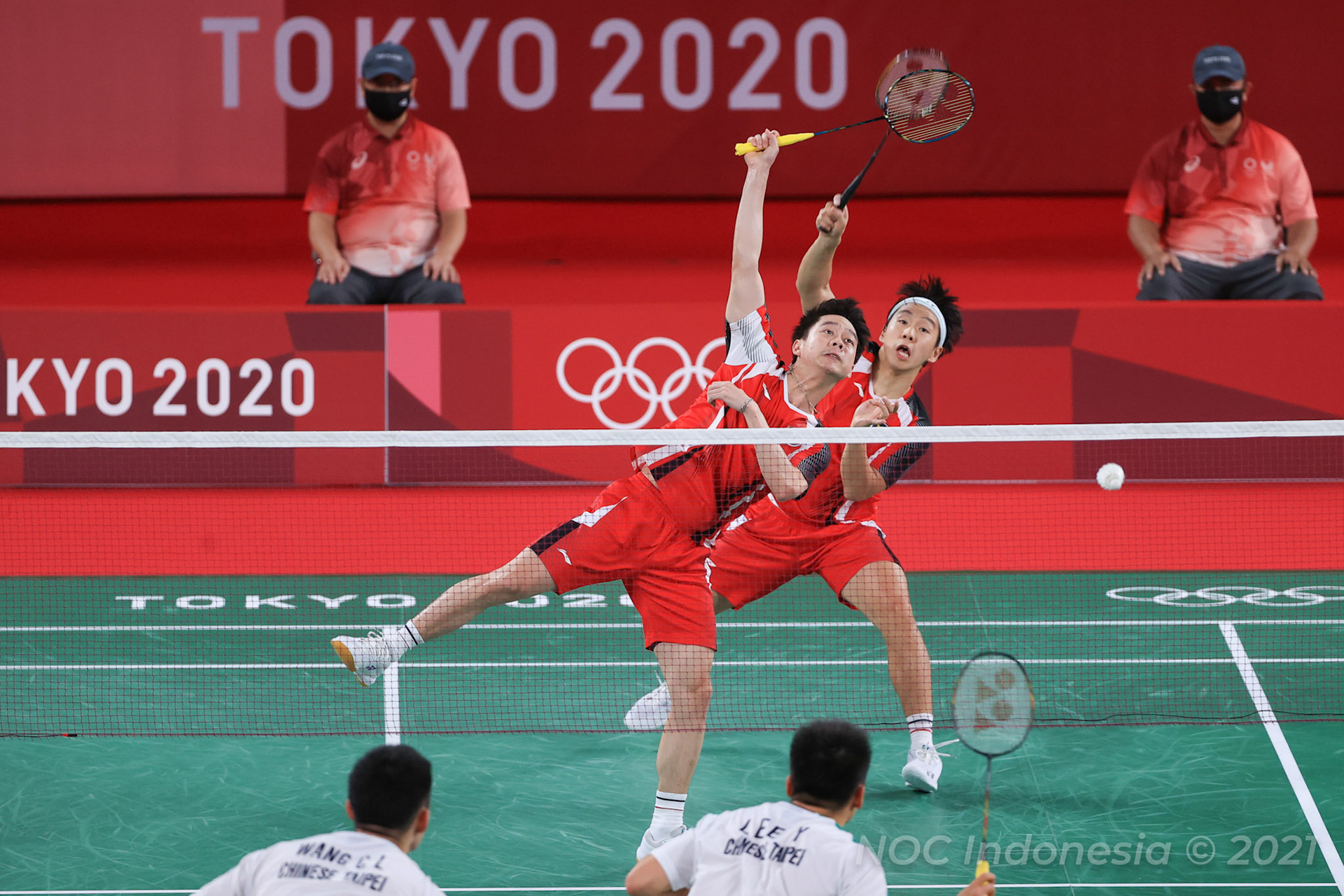 Selasa, 27 Juli 2021. NOC - TO2020 - PHO - Day 7 - Badminton, Men's Doubles Grup A, Marcus Fernaldi Gideon-Kevin Sanjaya Sukamuljo vs Chi-Lin Wang-Yang Lee (TPE) di Musashino Forest Sport Plaza, Tokyo - Jepang