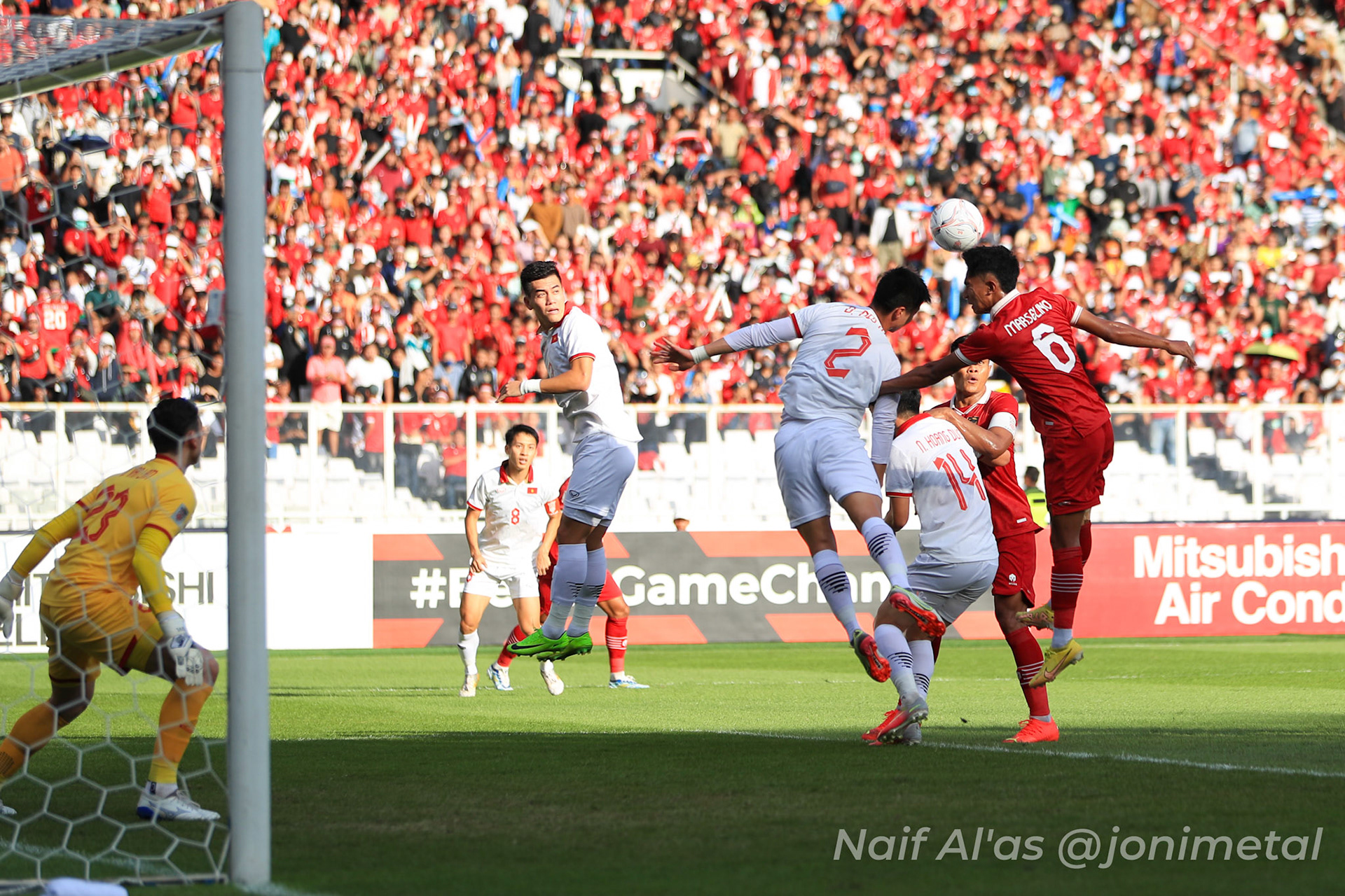 Jumat, 6 Januari 2022. AFF2022 - Semifinal, Leg 1 - Indonesia 0-0 Vietnam di Stadion Utama Gelora Bung Karno, Senayan - Jakarta
