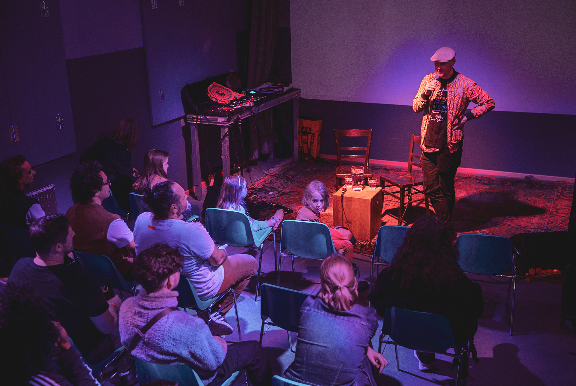 Šta ima!? Ništa! 2025 © Maja Gugleta Nebe