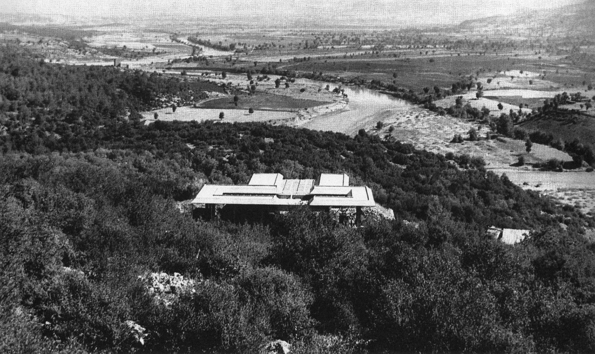 1958 in Osmaniye province, Karatepe - Aslantaş Açık Hava Müzesi - Arial Image. Image Source: Mehmet Özdoğan Archive.