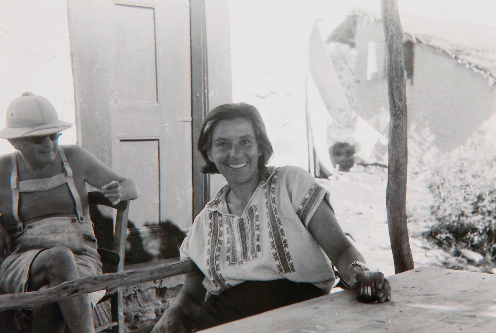 Halet Çambel with Theodor Bossert in Karatepe, October 1952. Image Source: Boğaziçi University Archive.