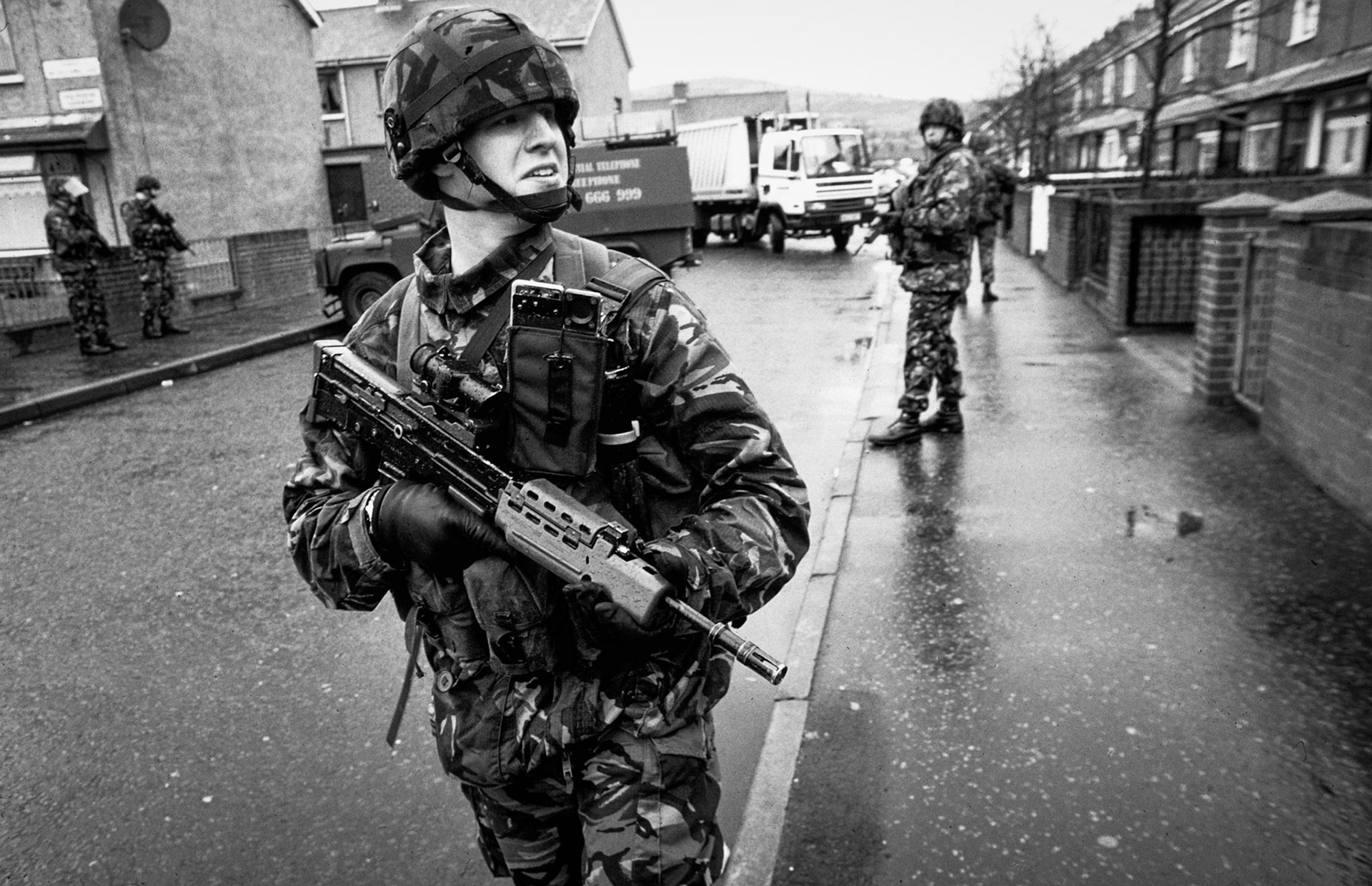 A British army soldier patrols the area of Ardoyne, West Belfast, Northern Ireland, January 1998(Photo/Carlos Lopez-Barillas)