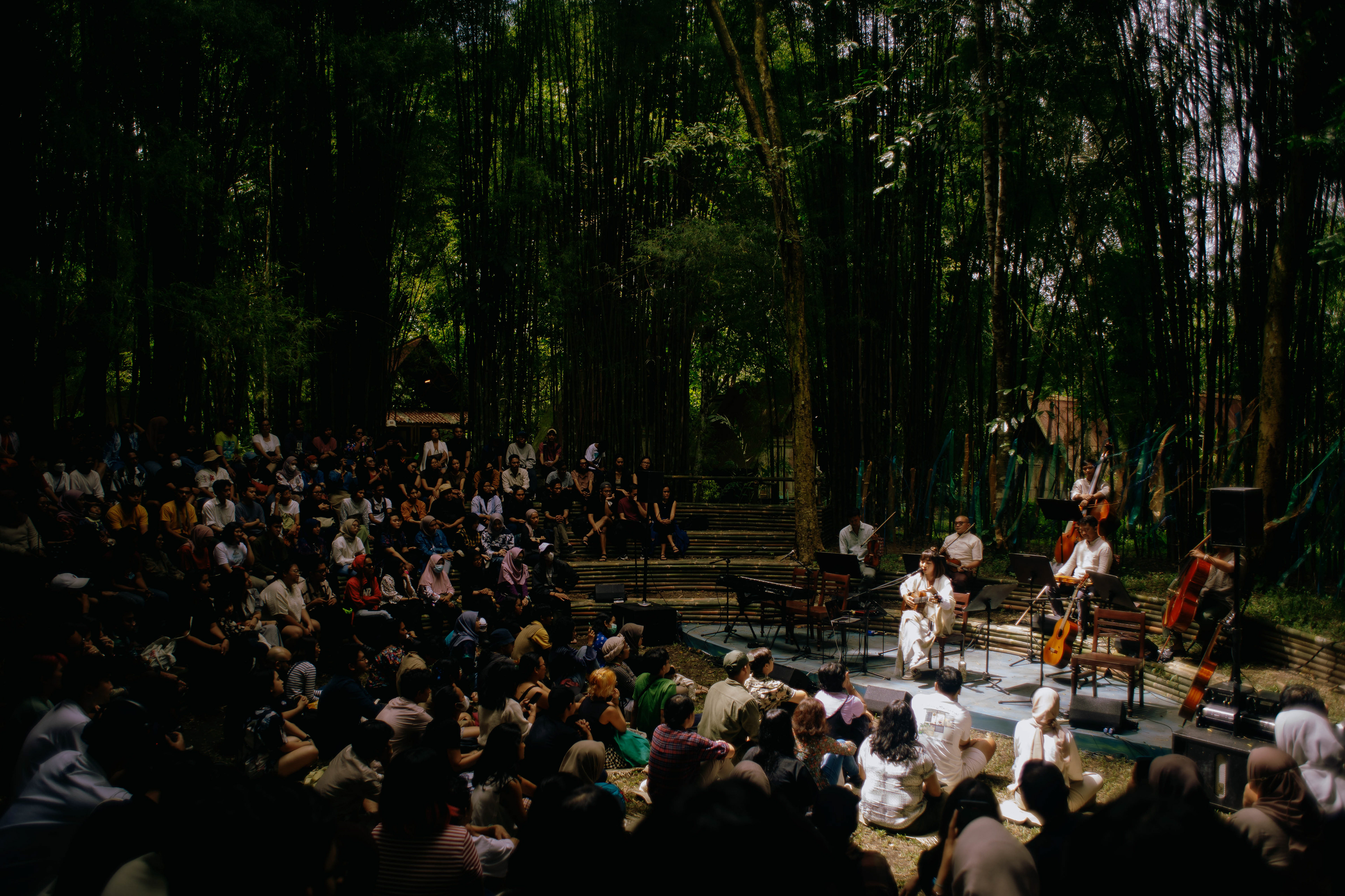 Suasana Konser Kenduri di Ruas Bambu Nusa