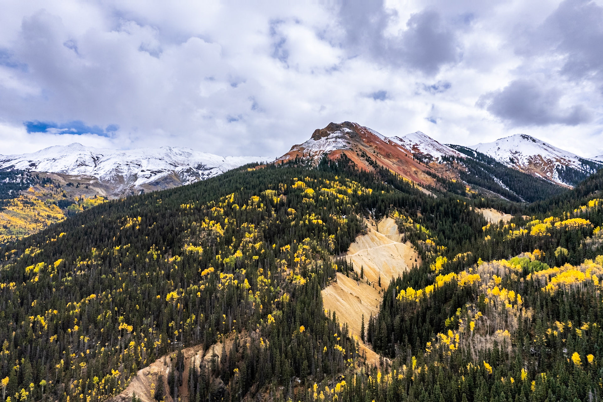 Million Dollar Highway, Red Mountain