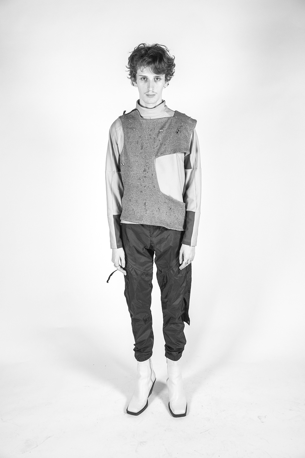 LOOK/1