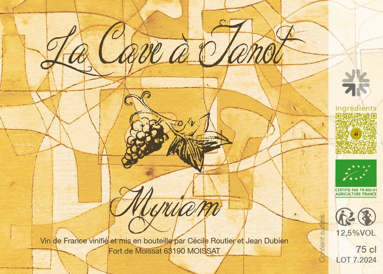 Vin blanc Chardonnay élaboré à partir d'un pressurage direct, cette cuvée évoque les fruits à chair blanche telle que la pêche, avec une belle note de fraicheur sur les agrumes. Sans sulfites ajoutés.