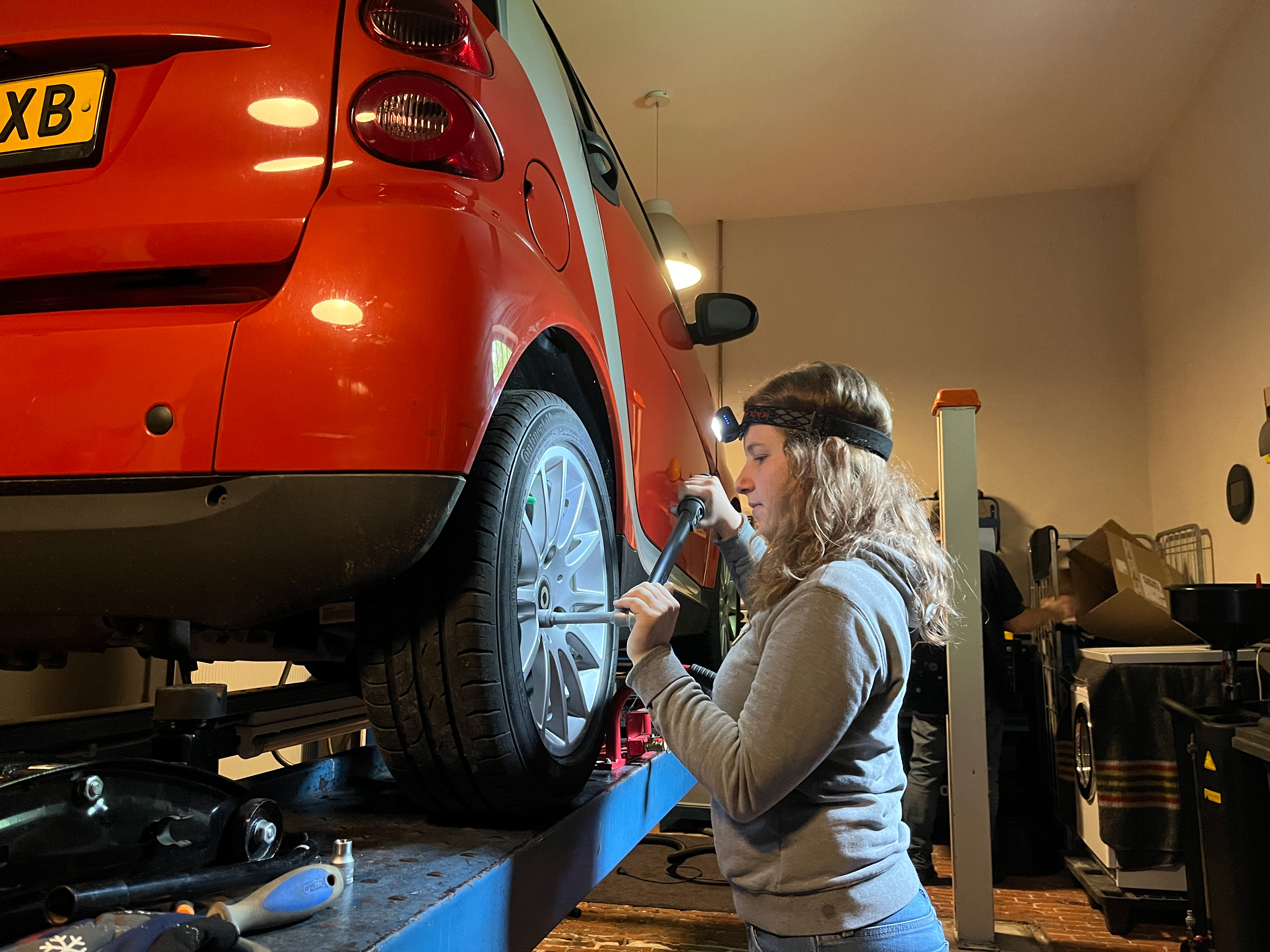 Working on my second Smart fortwo - April 2024