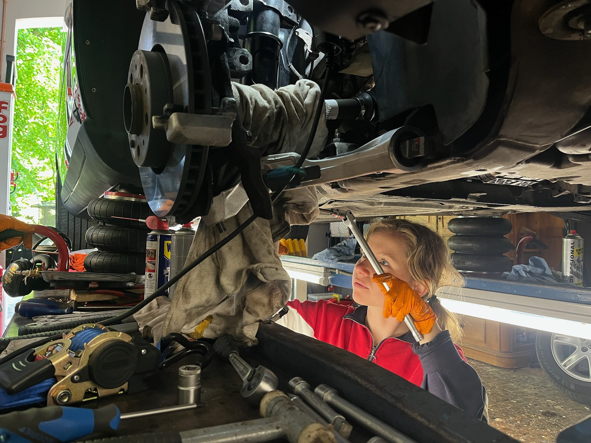 Working on my Volvo V70 - May 2026