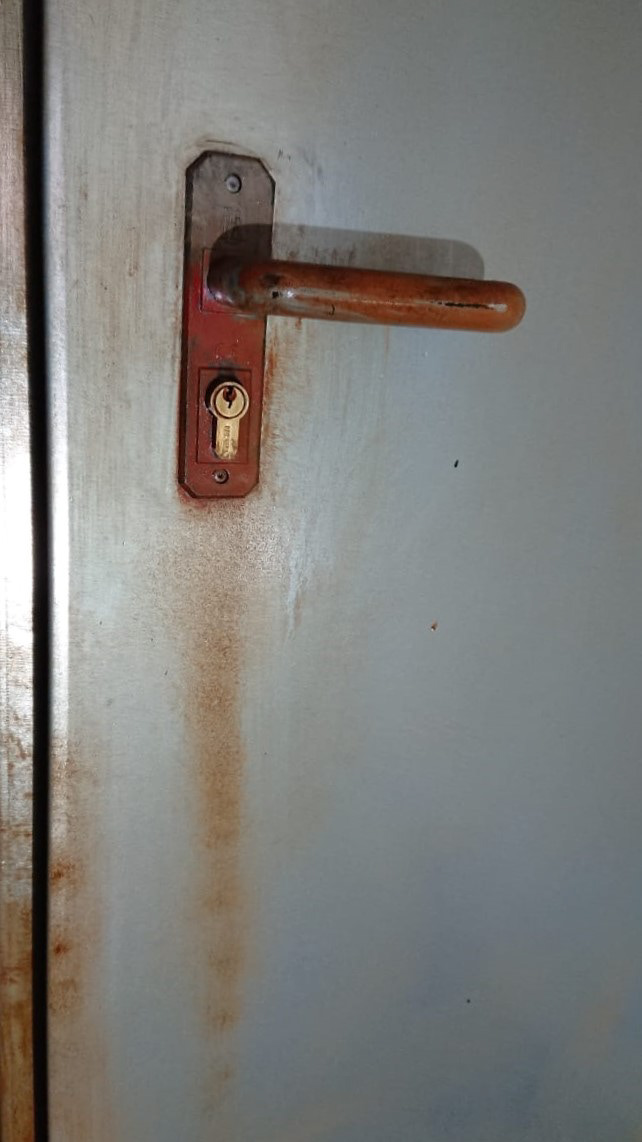 Porte rouillée