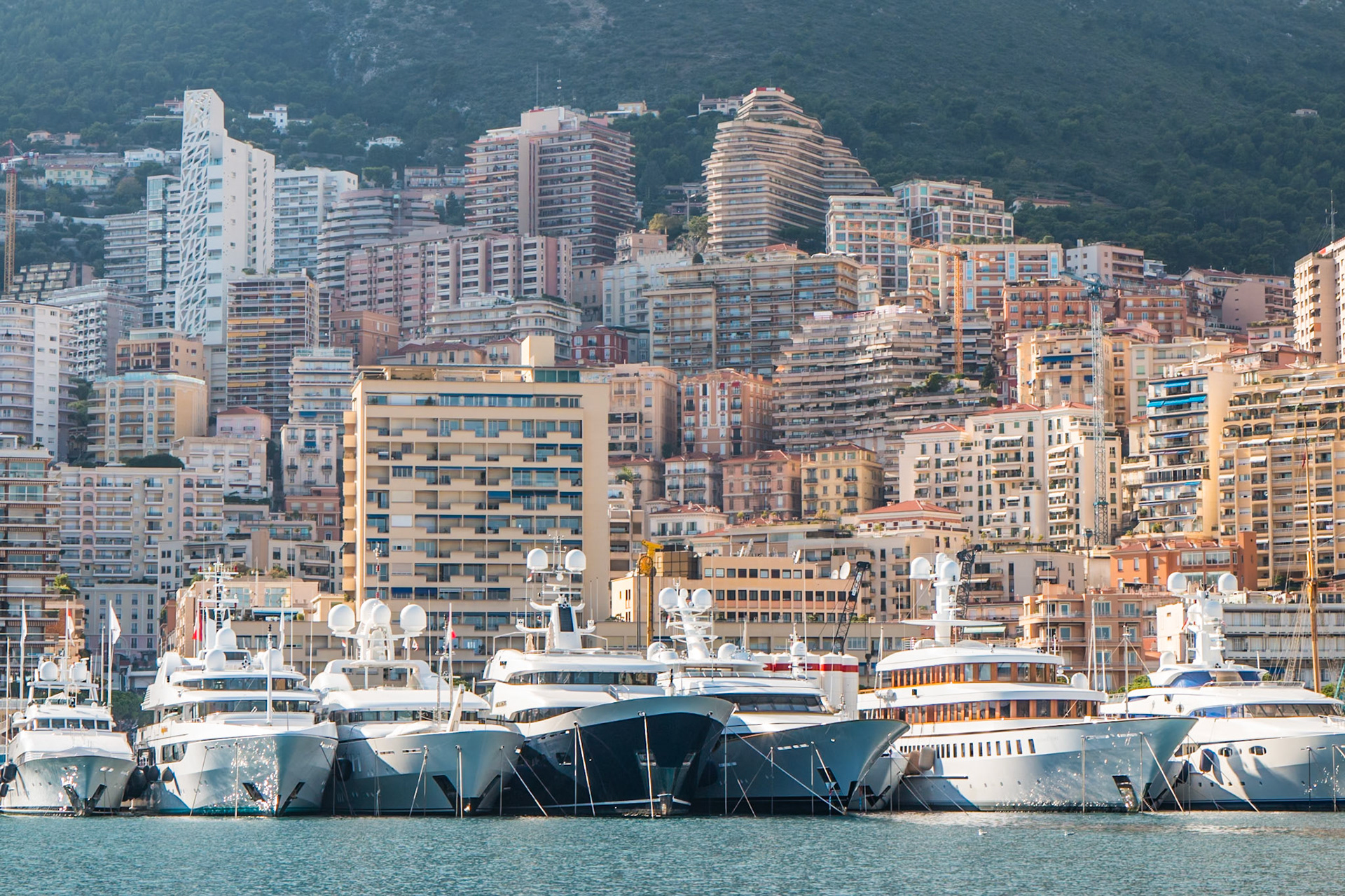 Yachts, Monaco