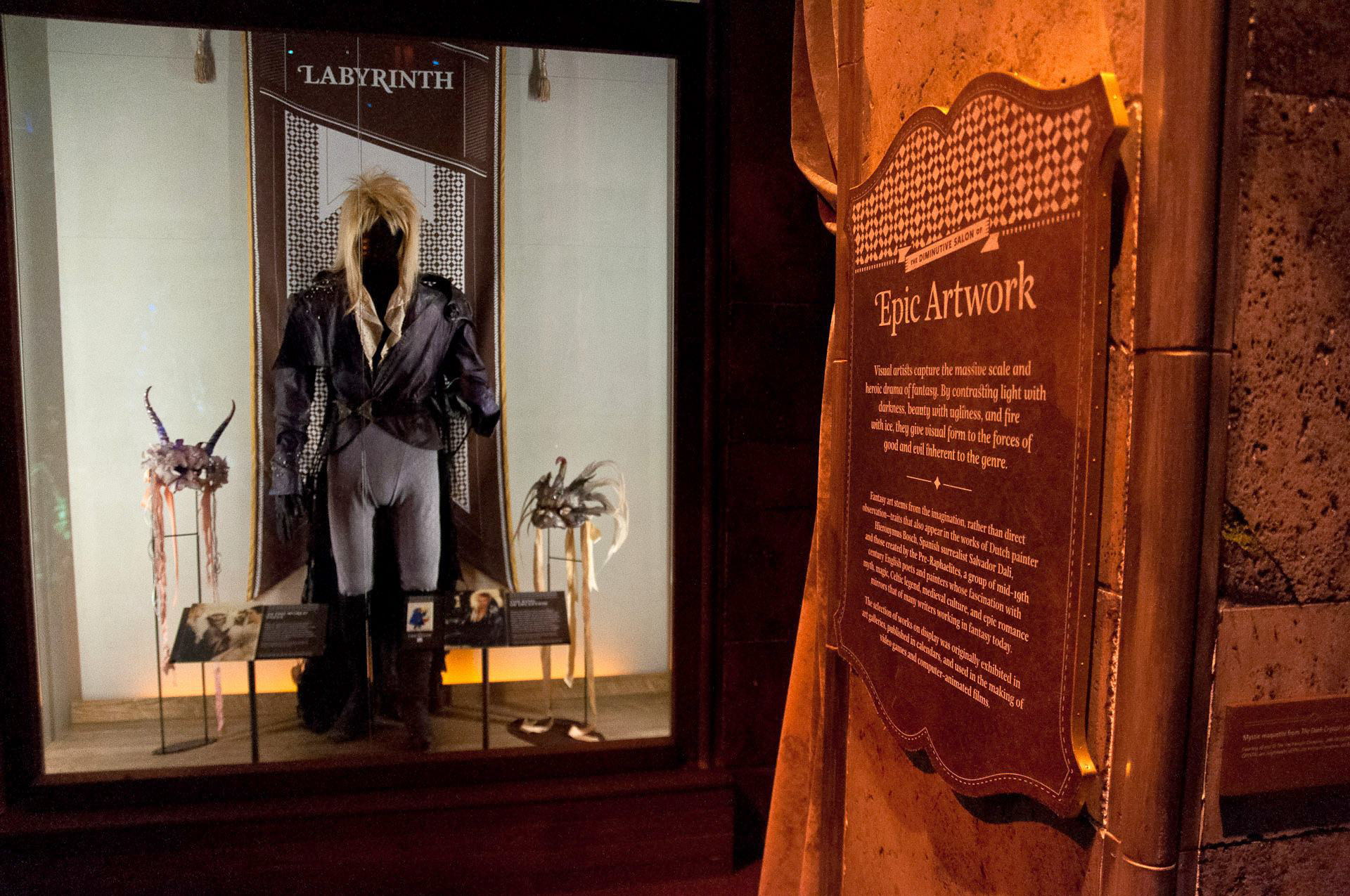 DAVID BOWIE: MAIN GALLERY