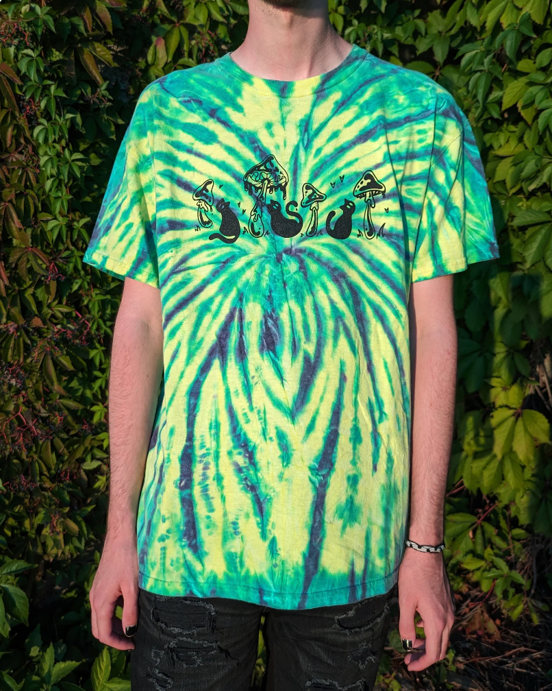 Tie Dye Cat Tshirt