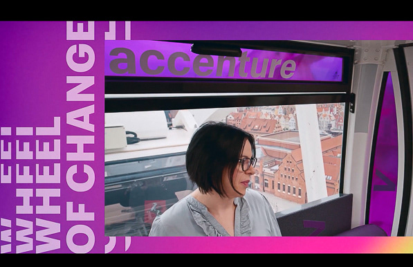 Accenture Commercial Wheel of Change - 1AC Focus Puller