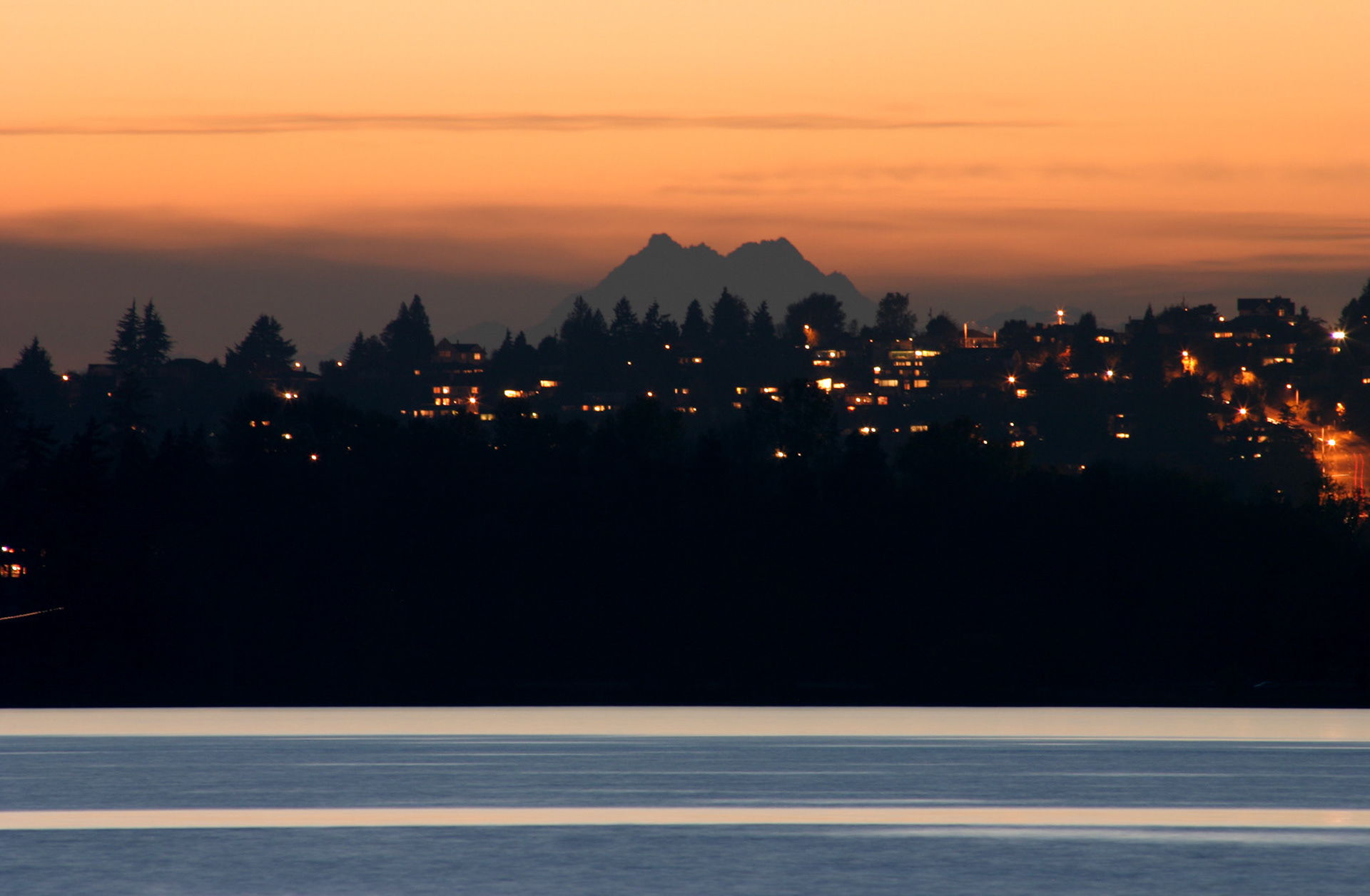 Peekaboo Brothers at dusk - Kirkland, WA