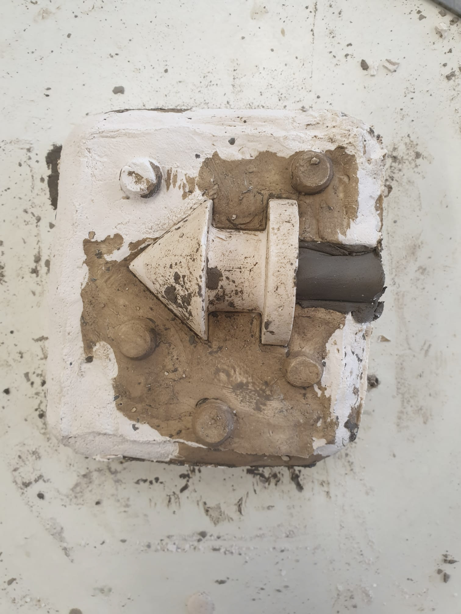 Making a 2 part mold from the turned plaster piece.