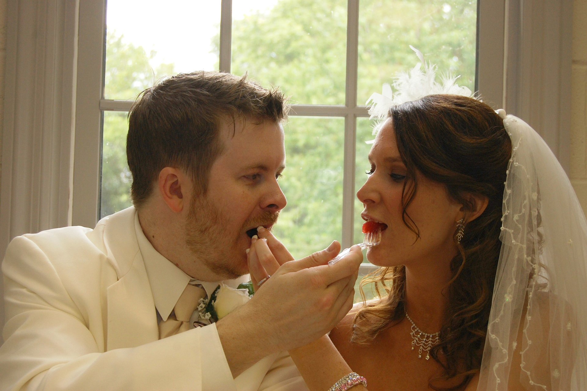 We can find romance at the reception table!