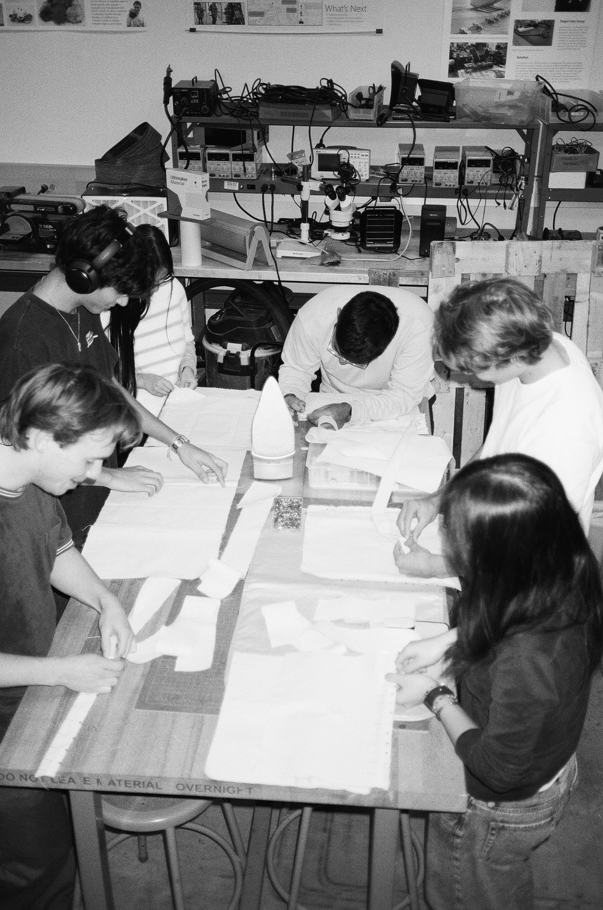 A sewing workshop led by Sandbox facilitator Juan Lucas McCarthy.
