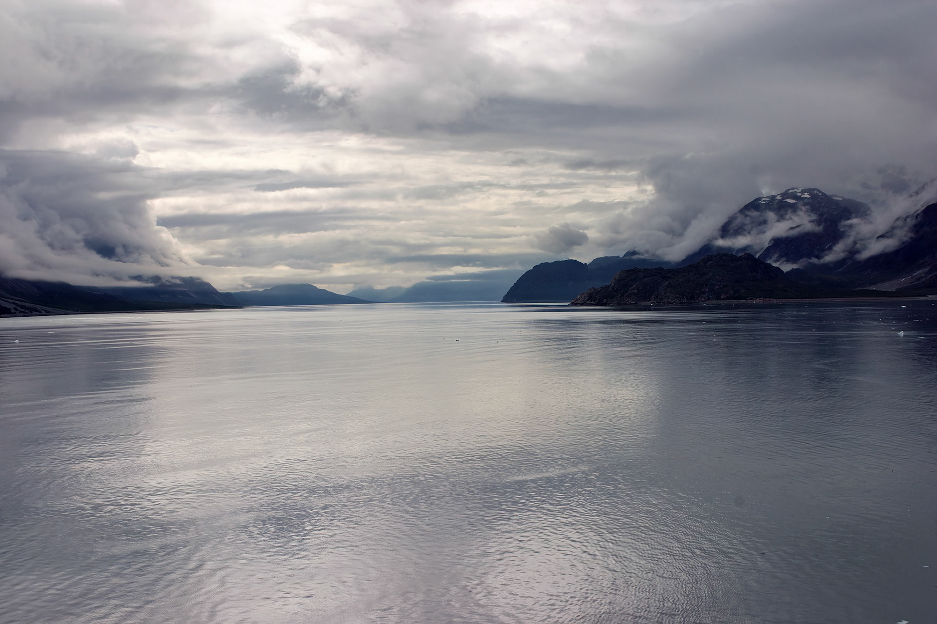 AK_20030802_0400_PS.dng