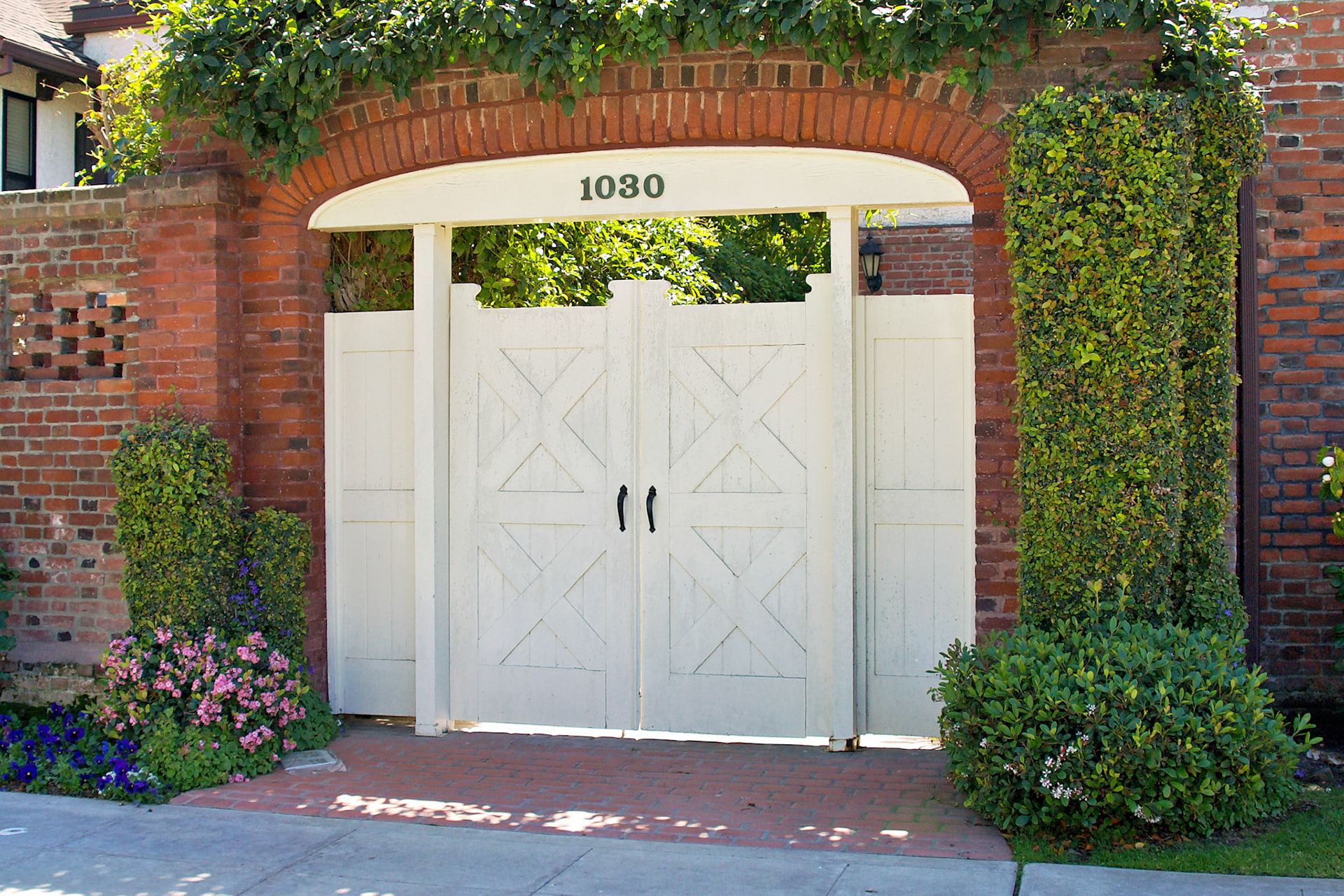 CA_SanDiego_20030326_0012_PS.dng