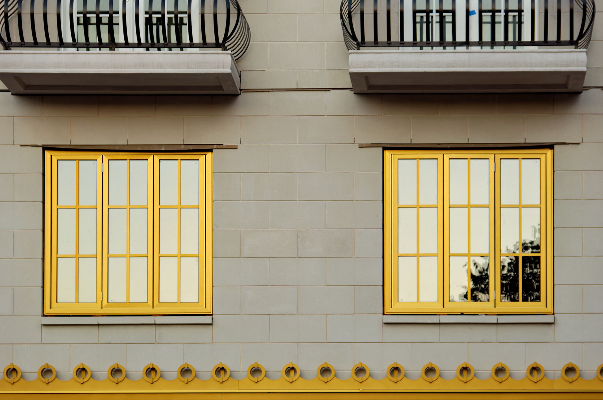 DC_20050912_0040_PS.dng